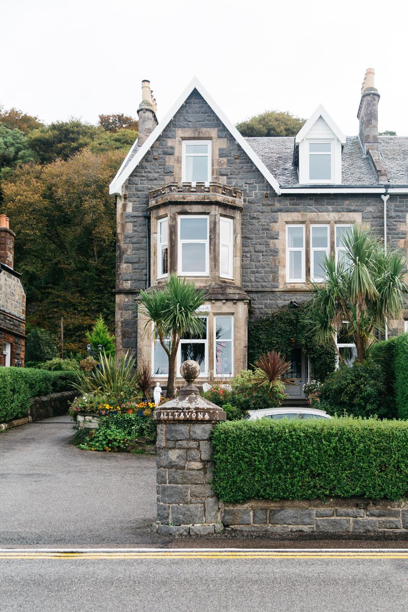 Altavona House