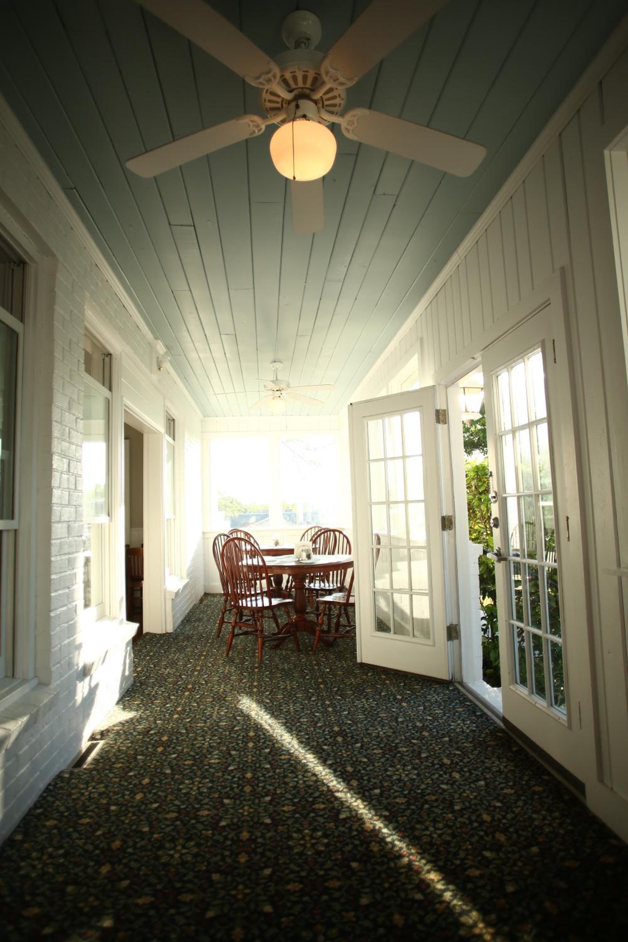 Stone Mountain Manor - Property Image 6