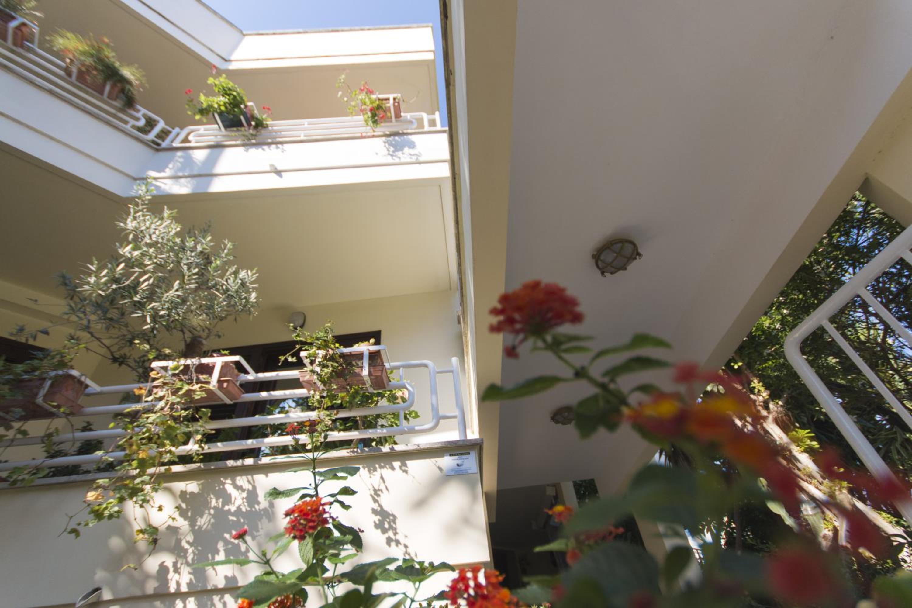 B&B Luxury