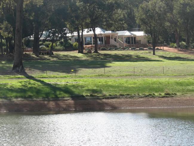 Lakeview Lodge