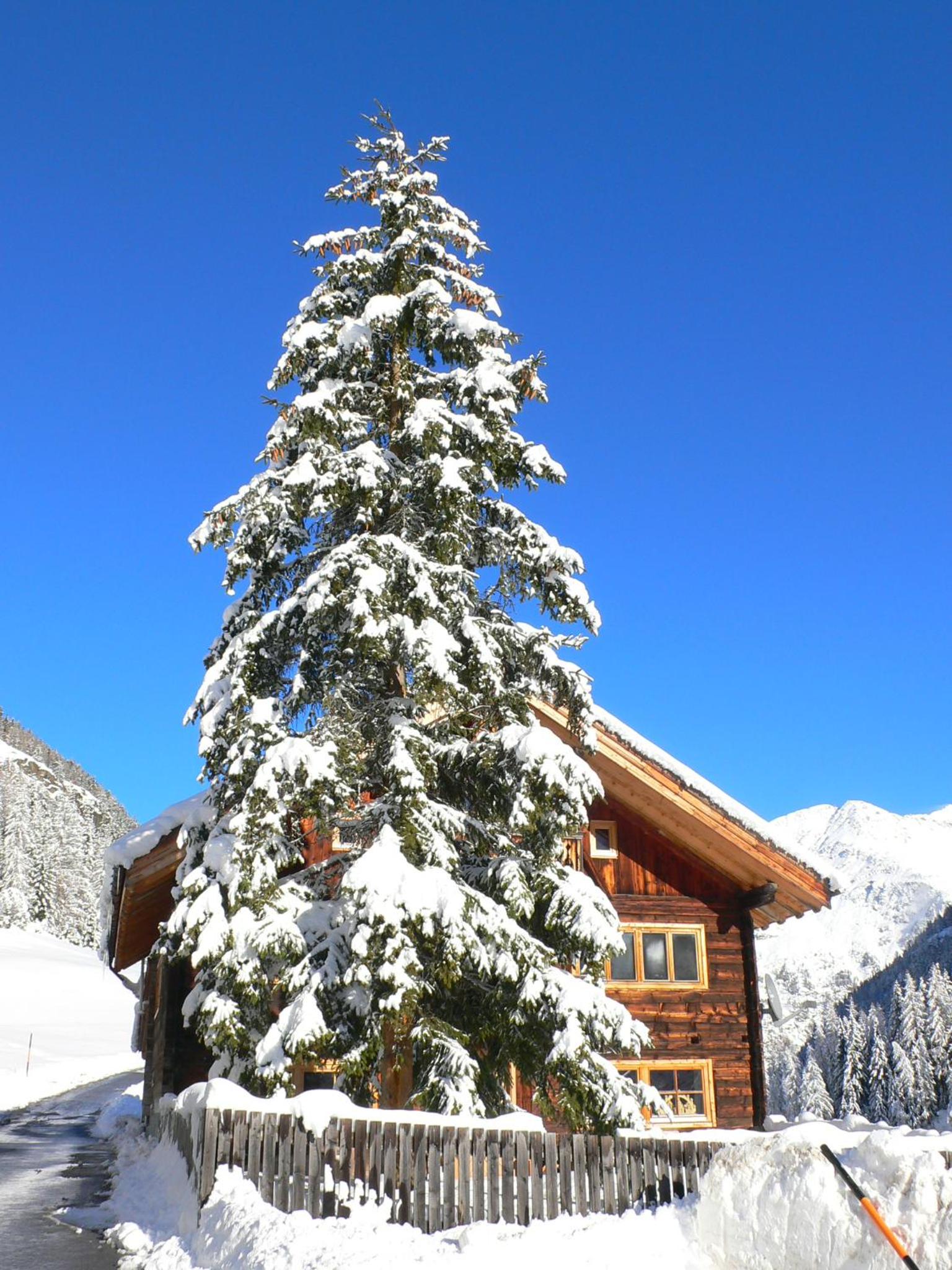Haus Freistabl - Uriges Bauernhaus für 6 Personen mit Sauna & Bergblick im Ötztal
