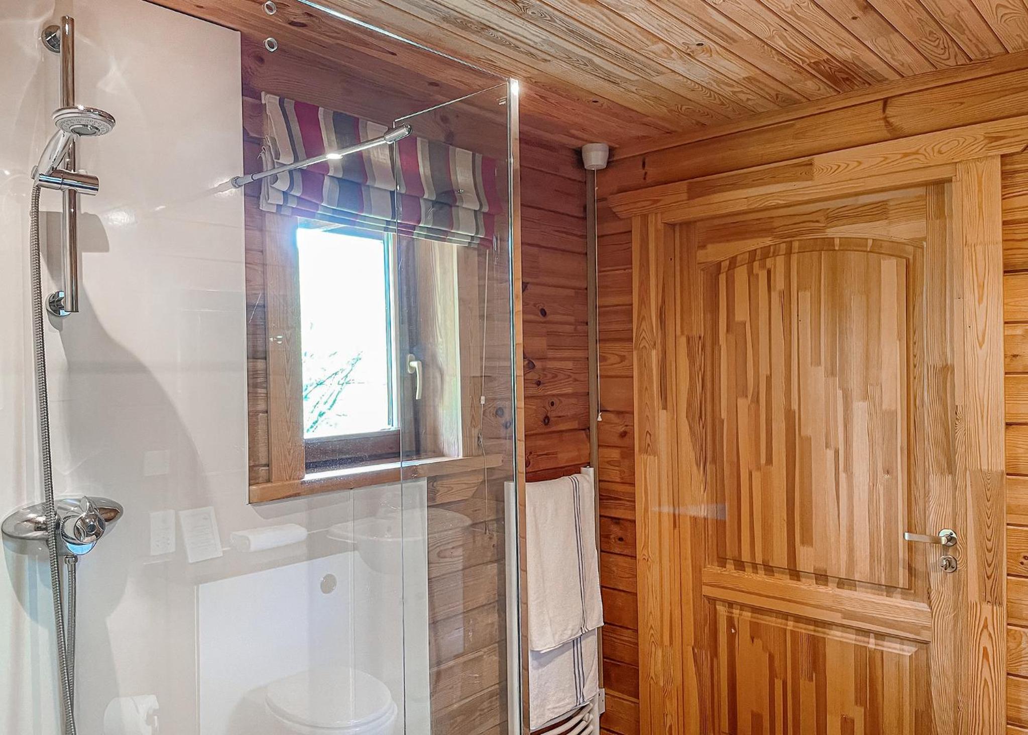 Glen Clova Lodges