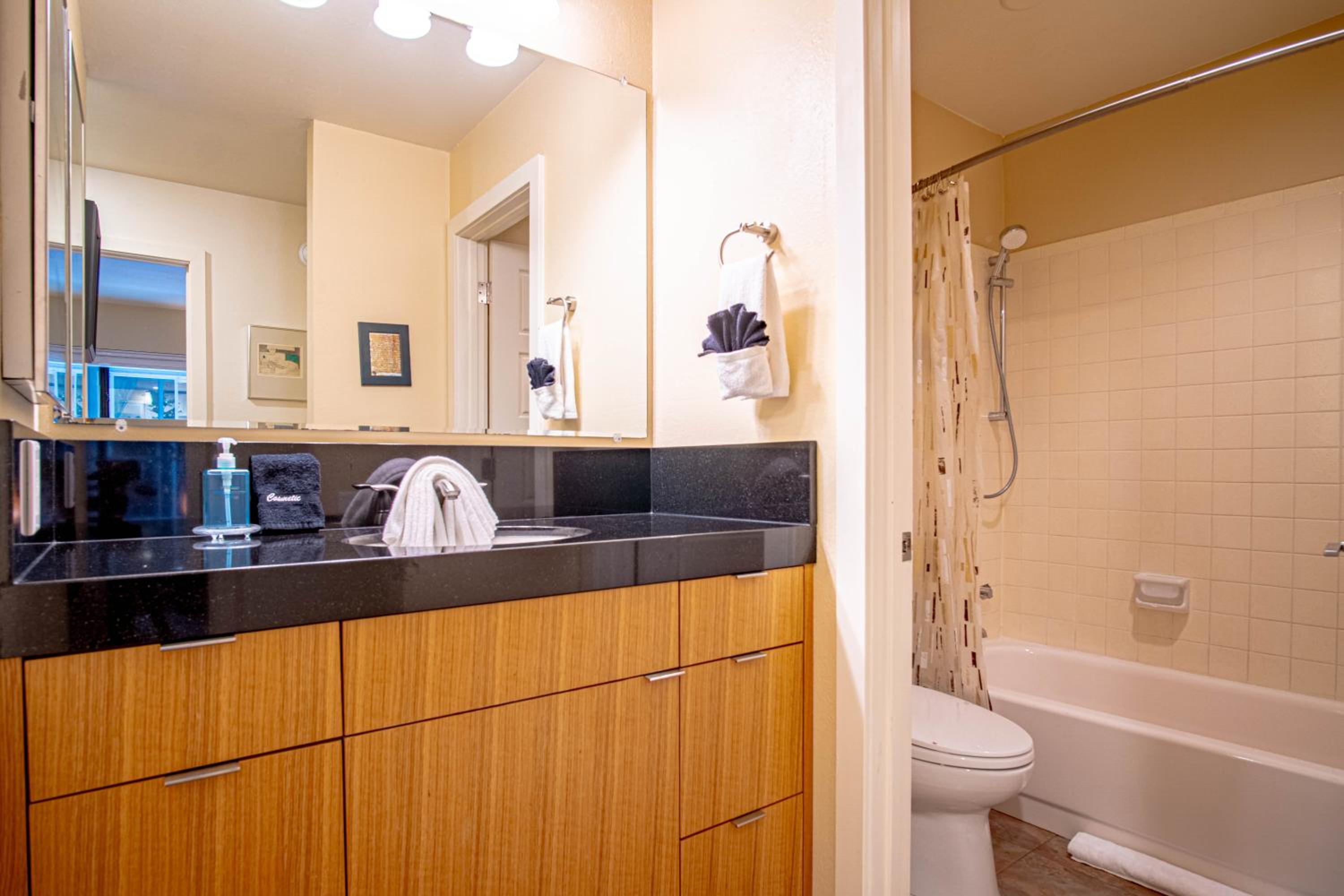 SV139 - Walk to Lifts & Town - Hot Tub & Pool