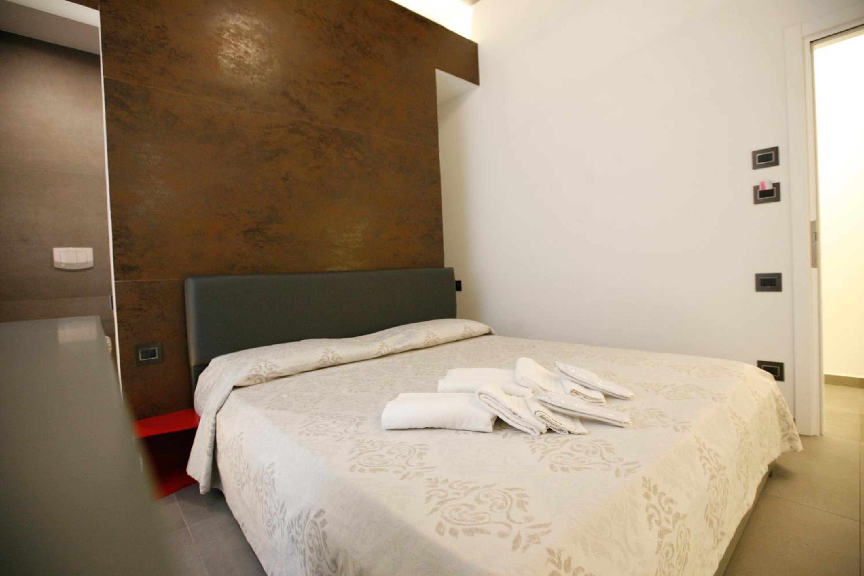 Relais Piazza Del Plebiscito B&B