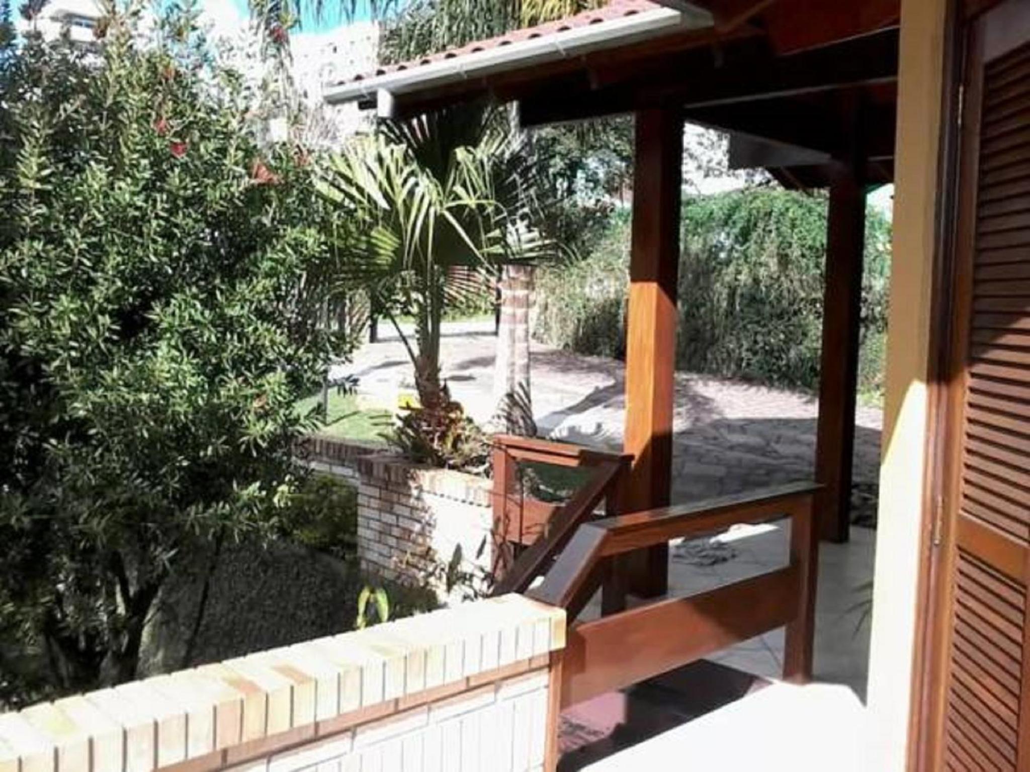 Casa das Palmeiras + Quiosque