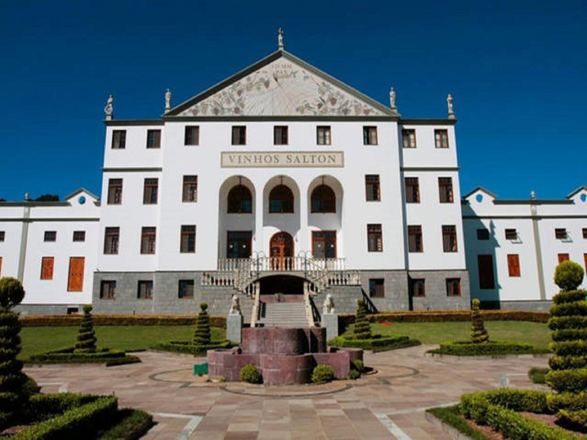 Casa das Palmeiras + Quiosque