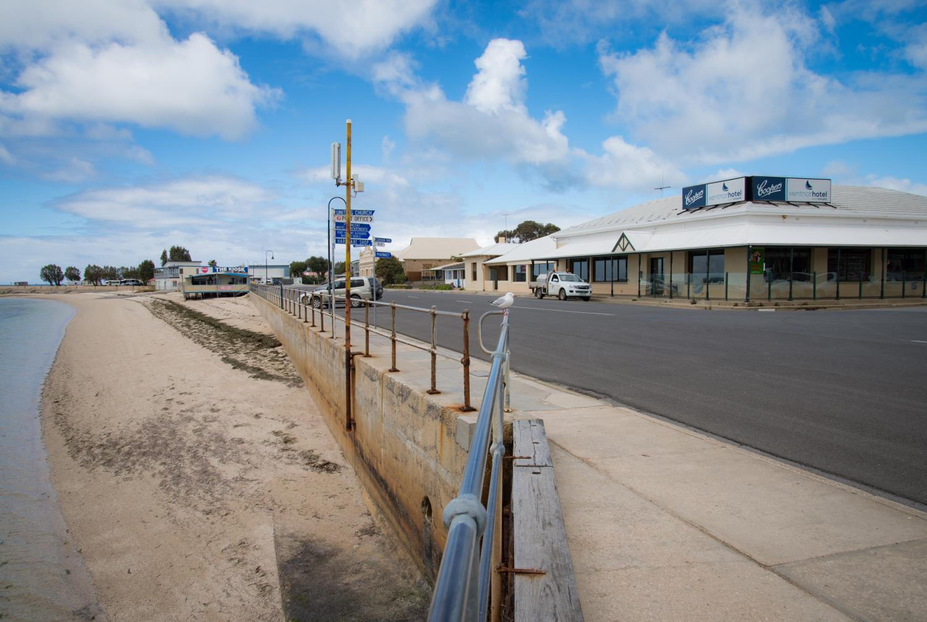 Port Vincent Motel & Apartments