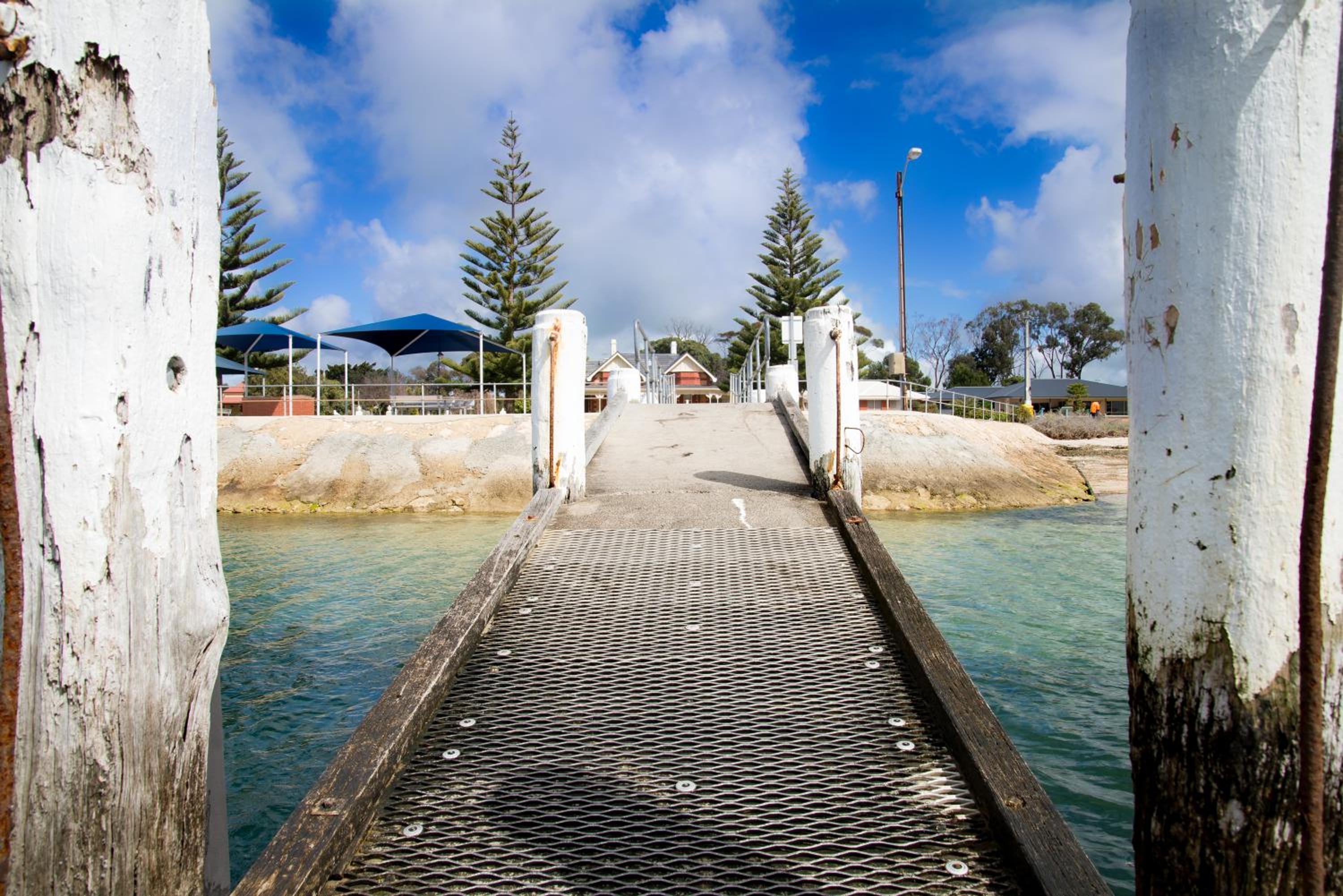 Port Vincent Motel & Apartments