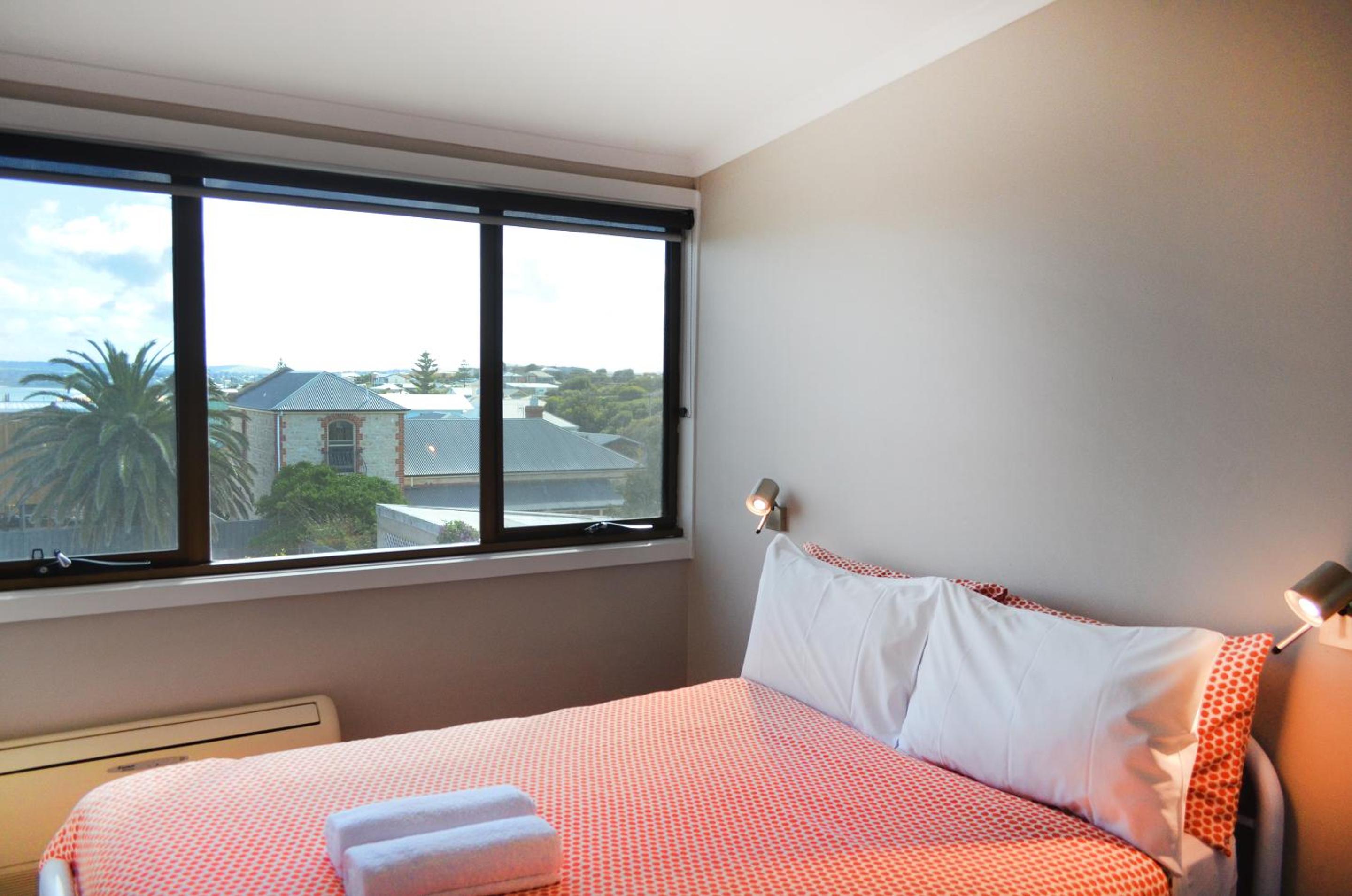 YHA Port Elliot Beach House