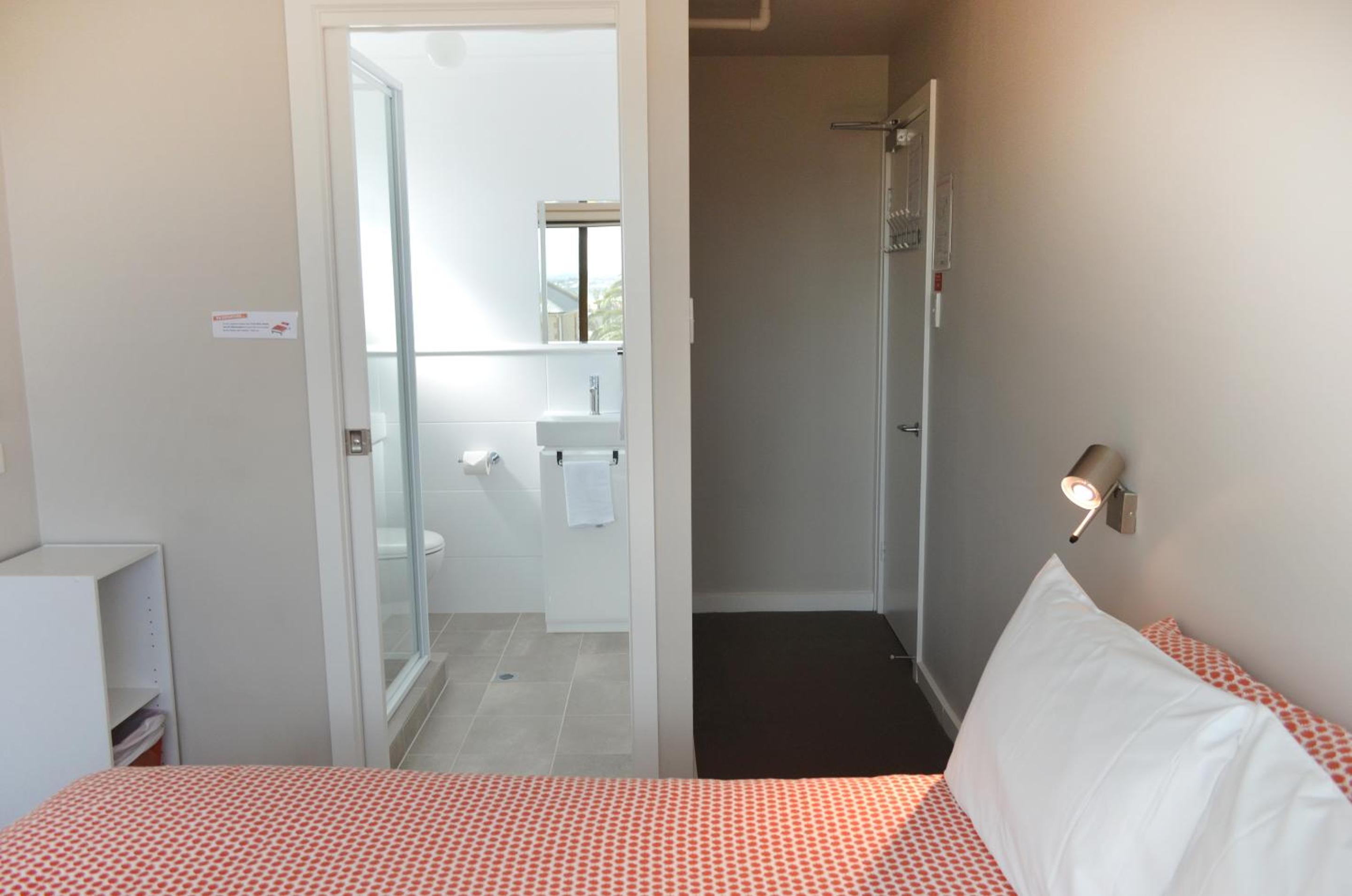 YHA Port Elliot Beach House