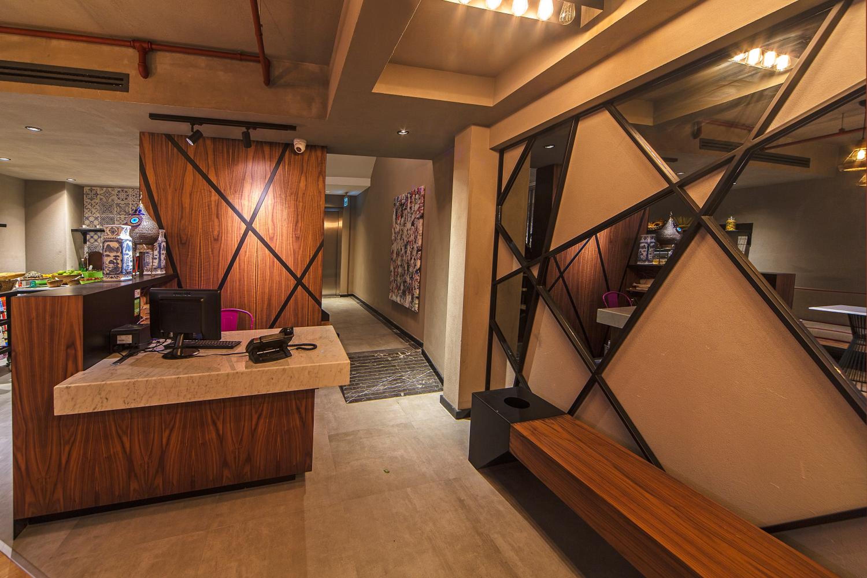 Redmont Otel Nişantaşı - Image 10