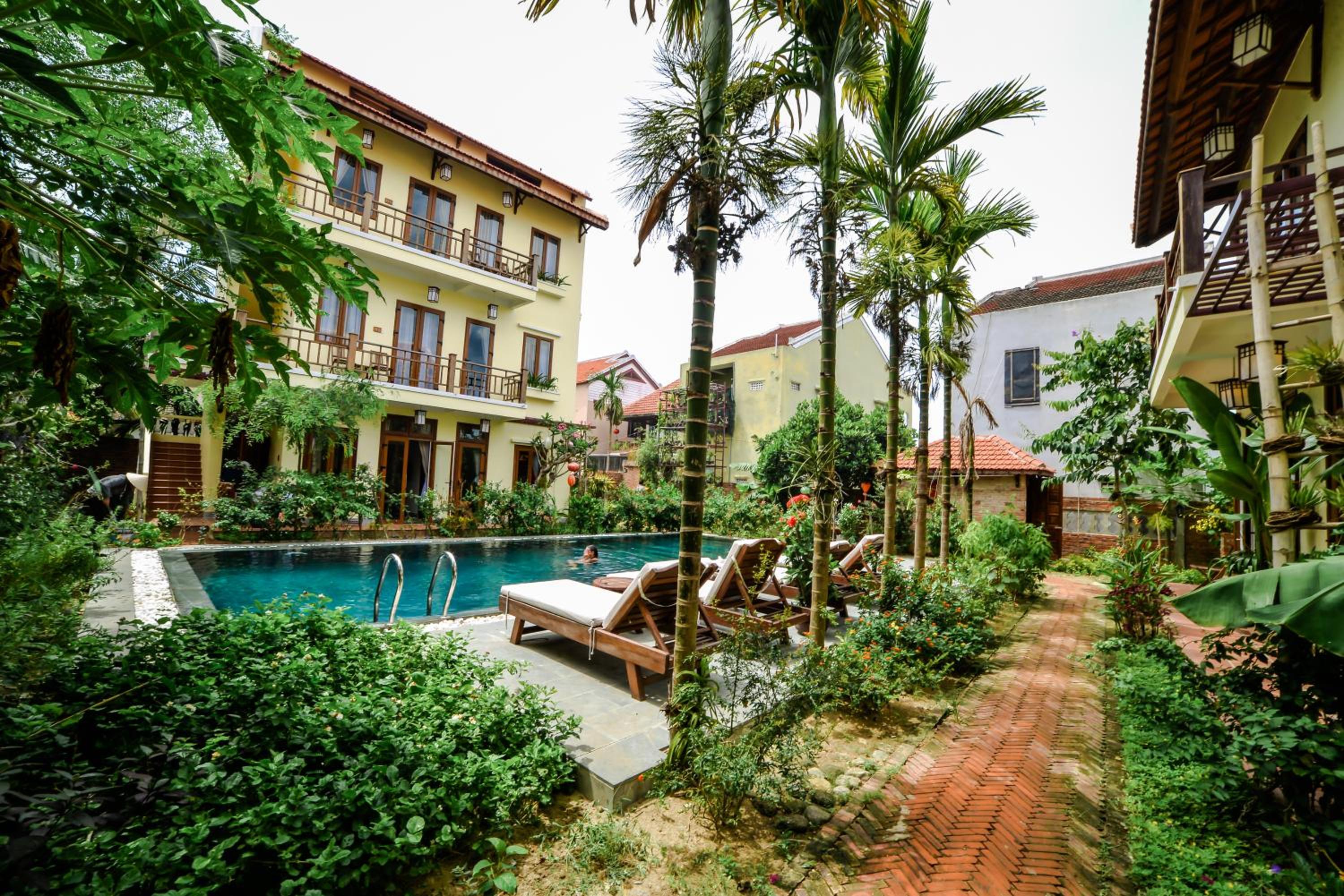 Villa Orchid Garden Riverside Hoi An