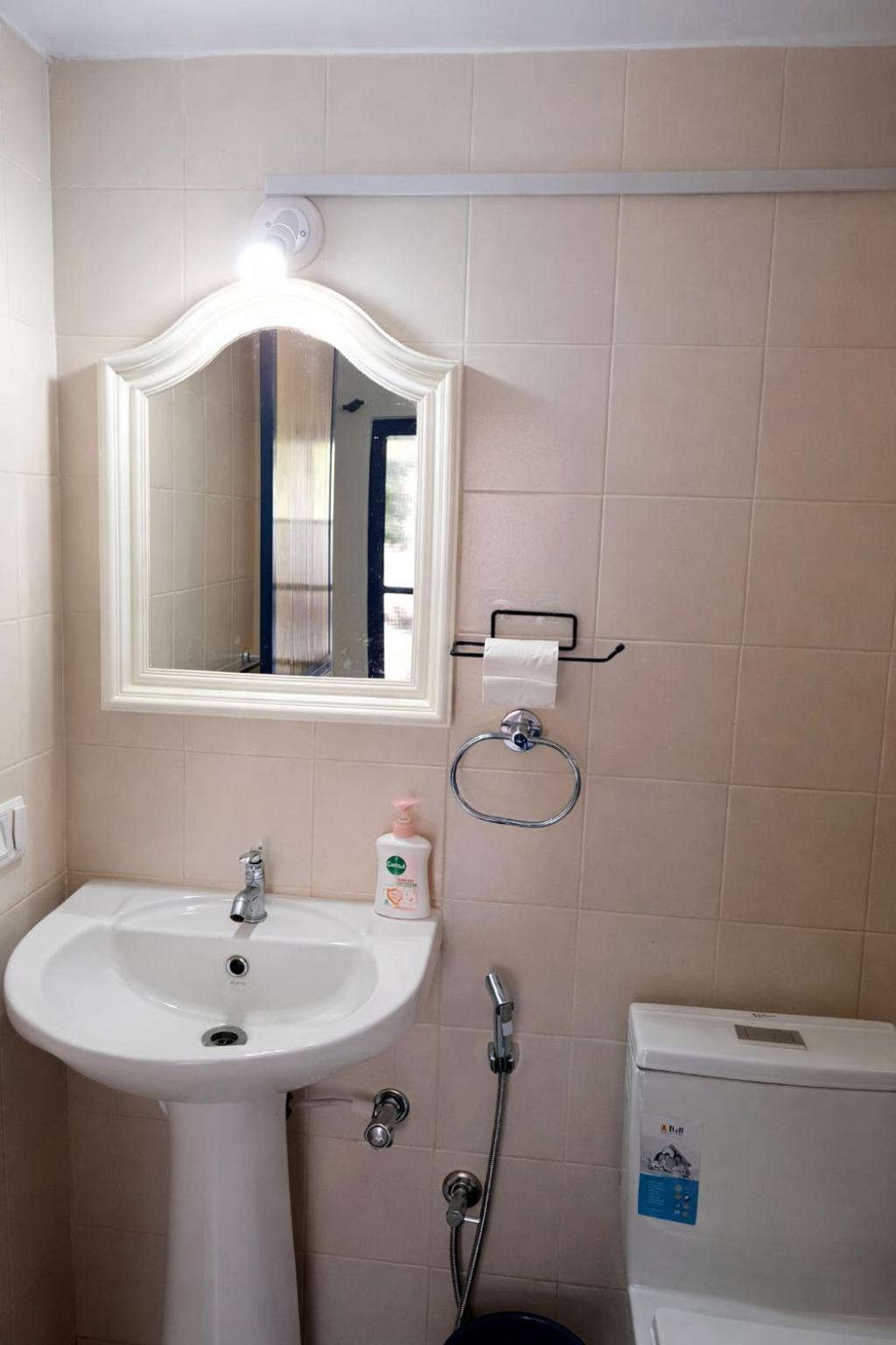 RR Haus Candolim 2BHK Near Hyatt Centric