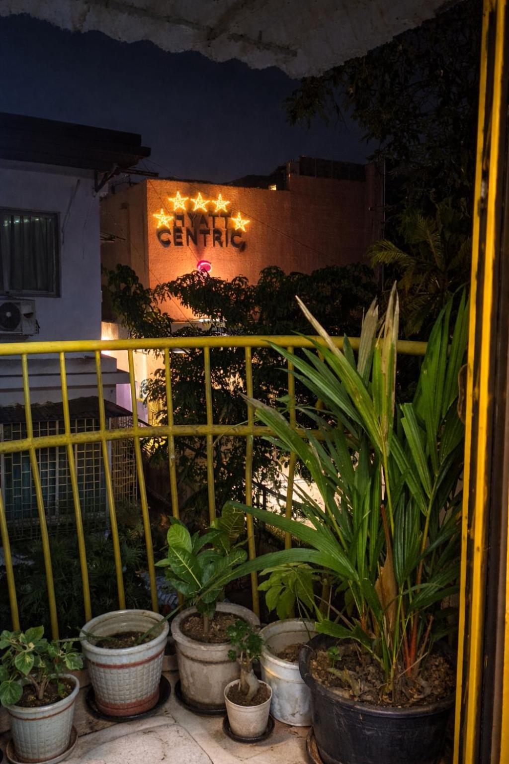 RR Haus Candolim 2BHK Near Hyatt Centric