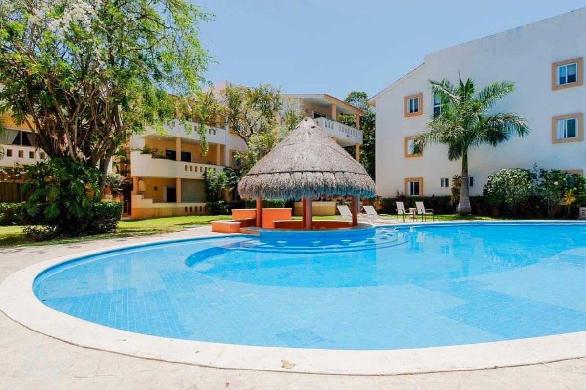 Private balcony I Gated Playacar I Pool On Site!