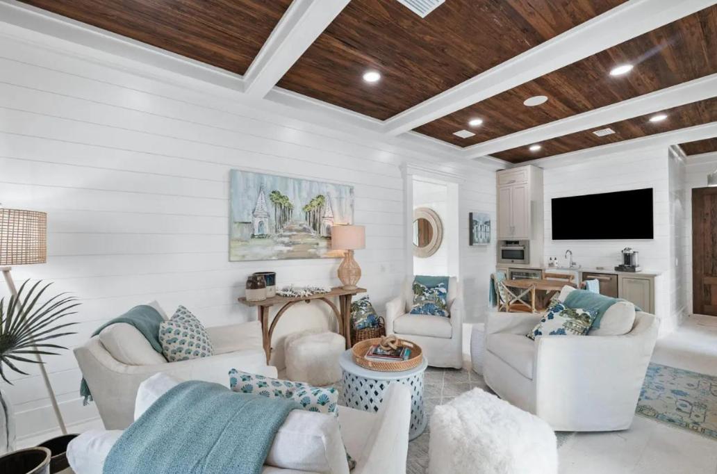 Sea La Vie Seaside Main House