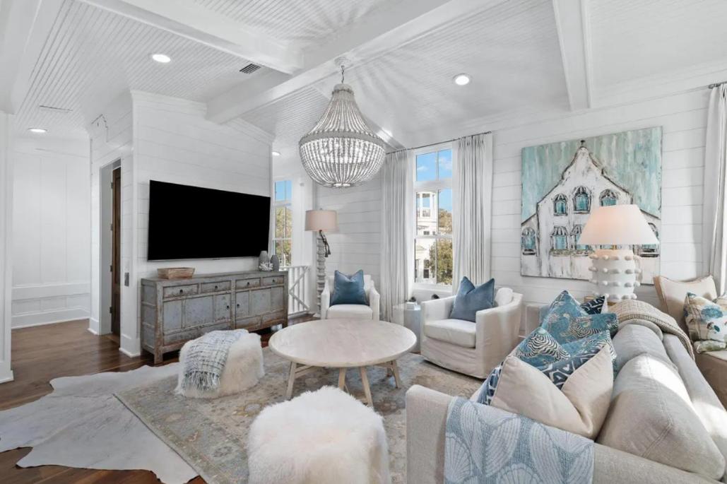 Sea La Vie Seaside Main House