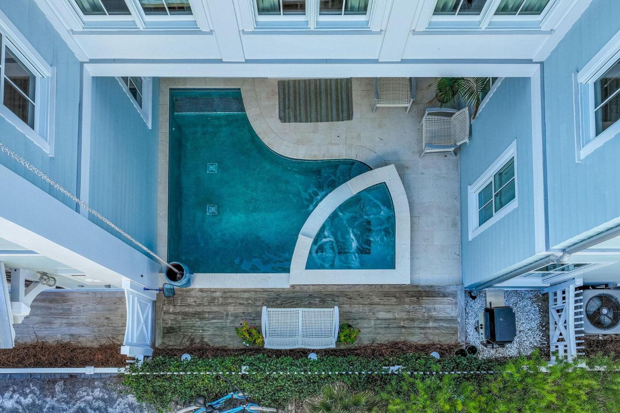 Sea La Vie Seaside Main House