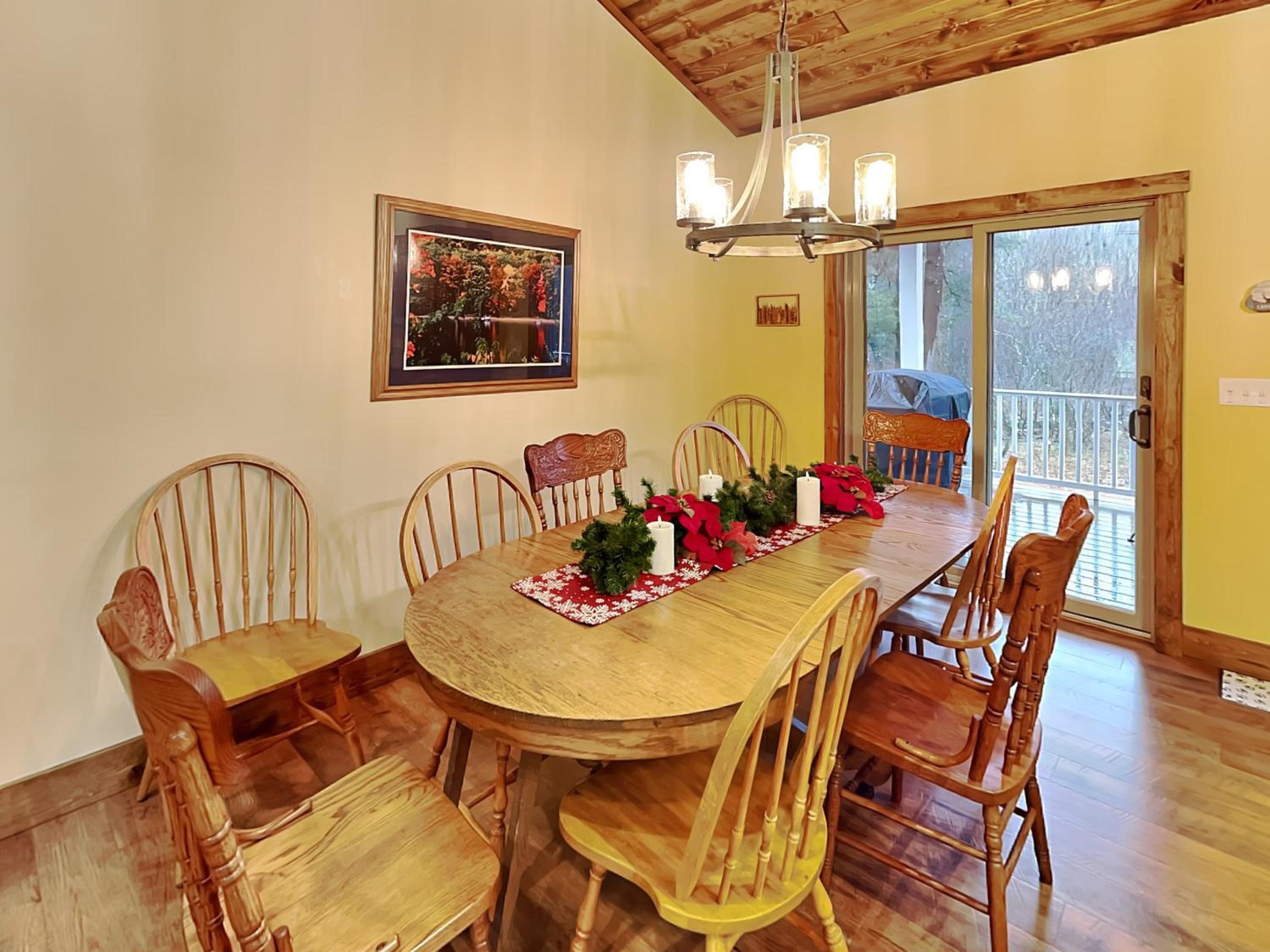Buzzy Bee Lodge