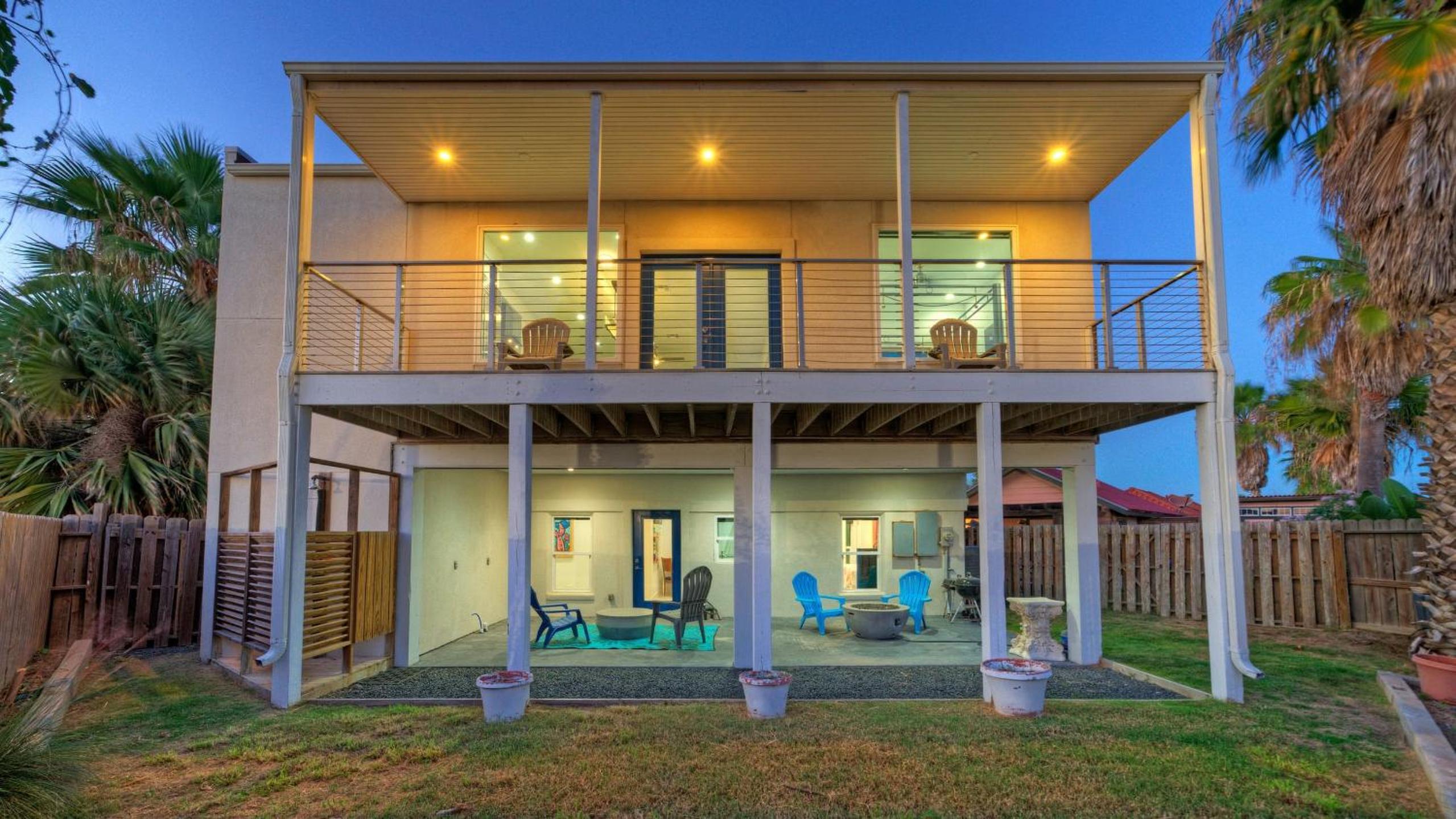 4 Homes Sleeps 17 Firepit Walkable Location Spanish Village