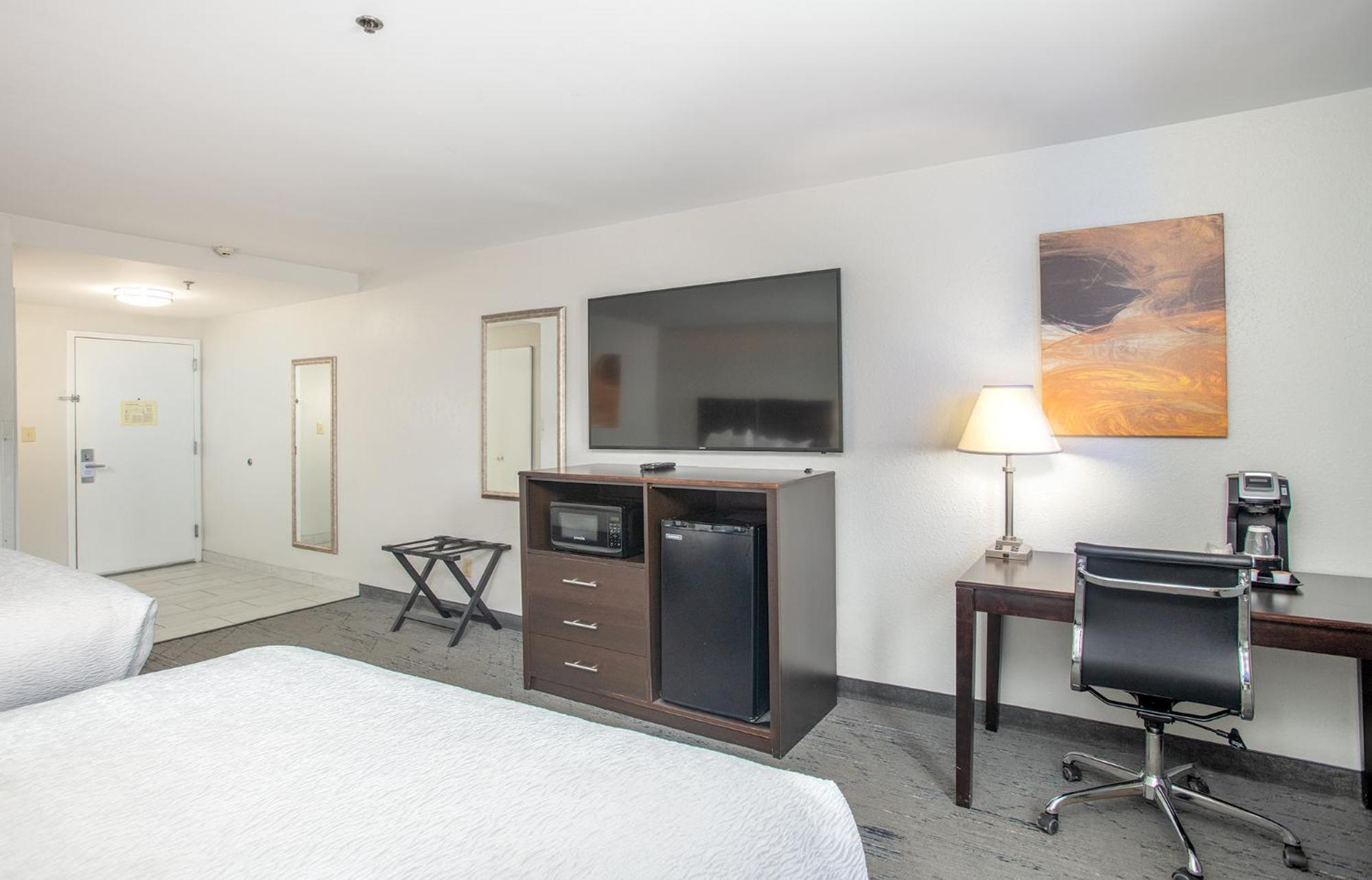 The Windstar Hotel - Emerald Isle, Swansboro