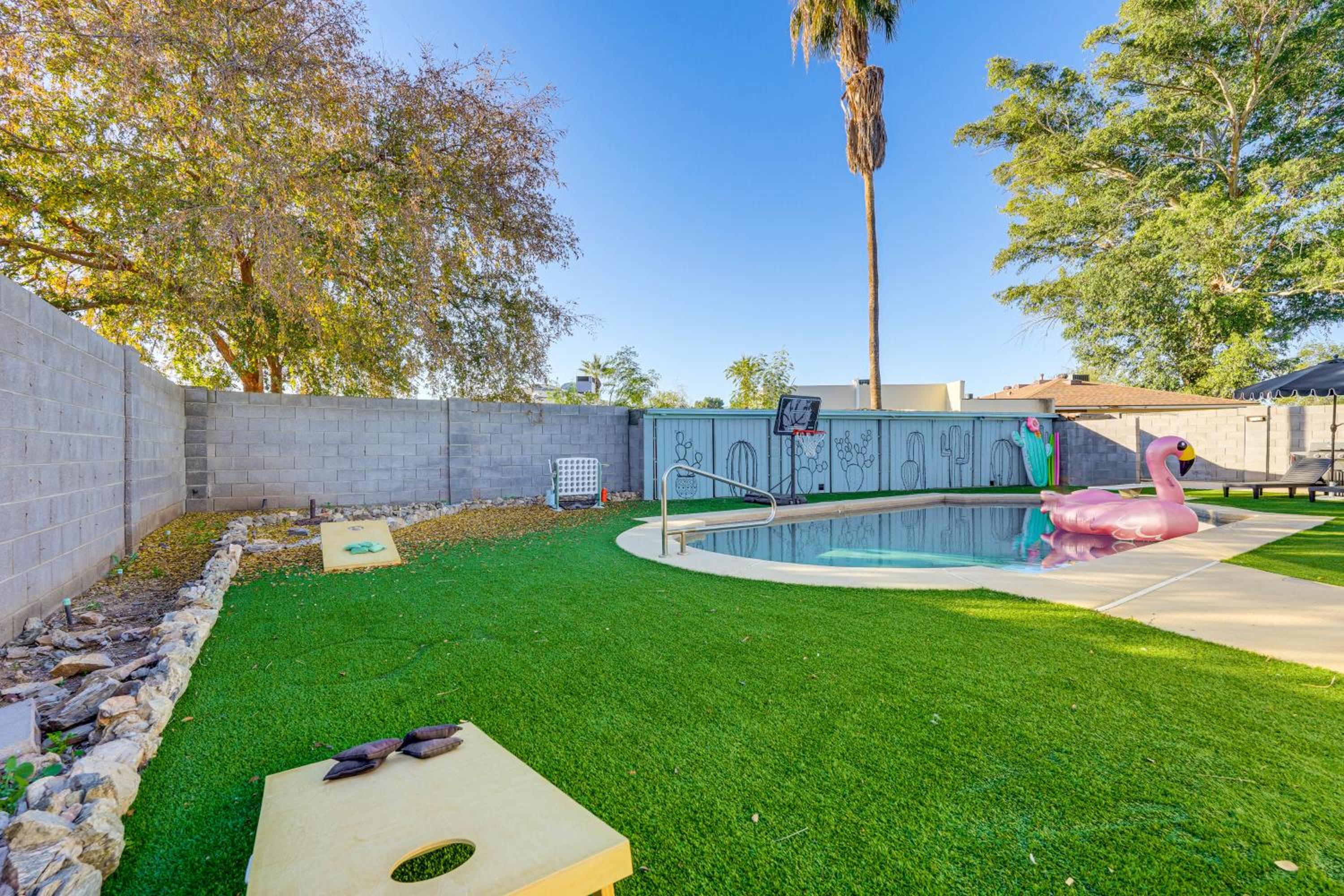 Easy Walk to Dtwn Gilbert, Family-Friendly Oasis!