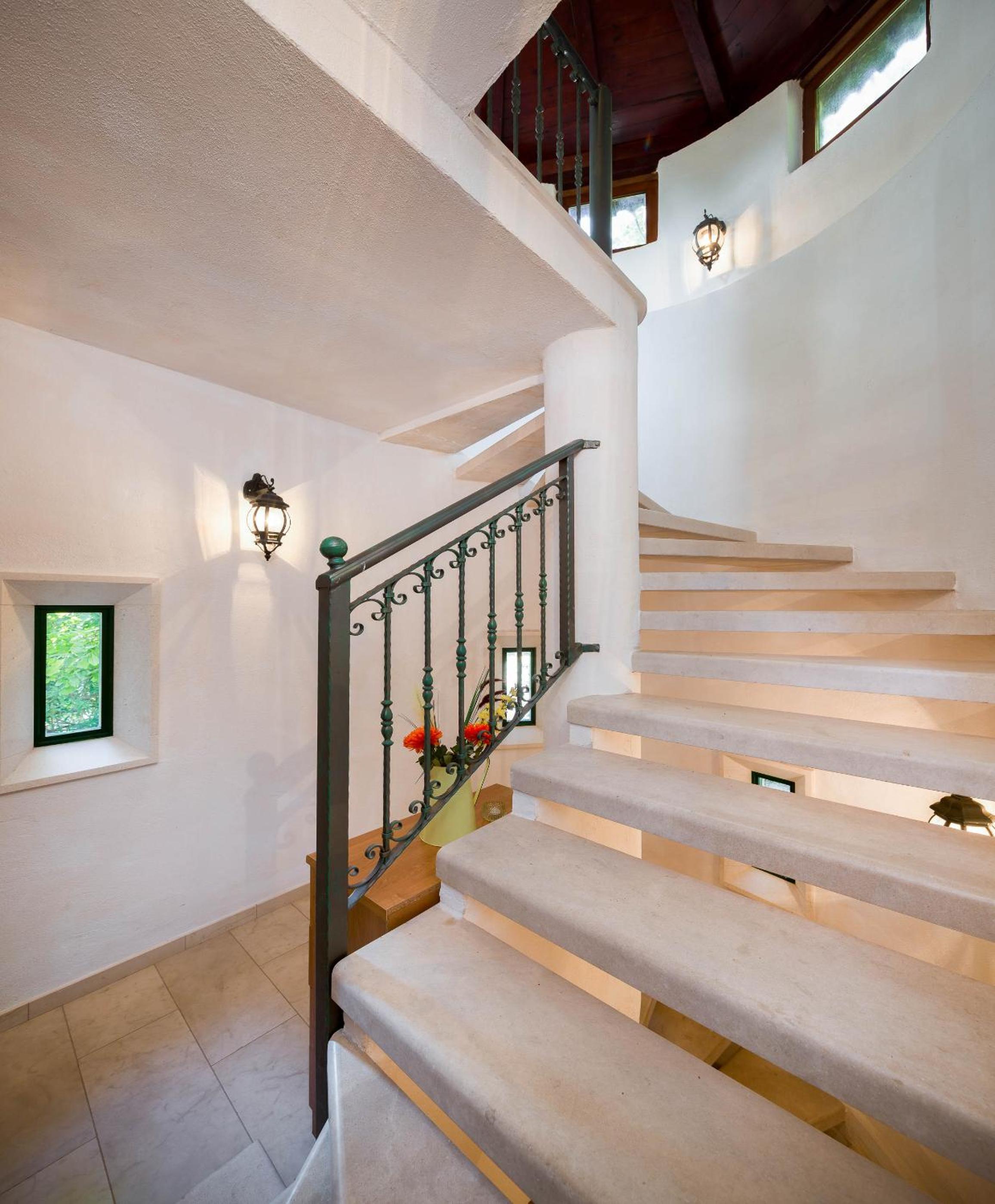 Villa Kustra view 5