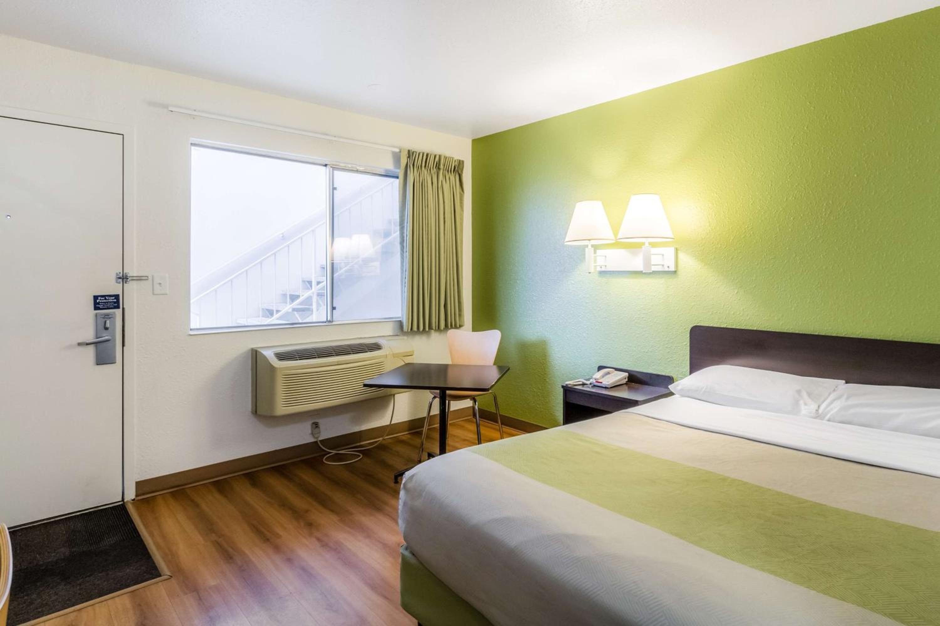 Motel 6-Green Bay, WI