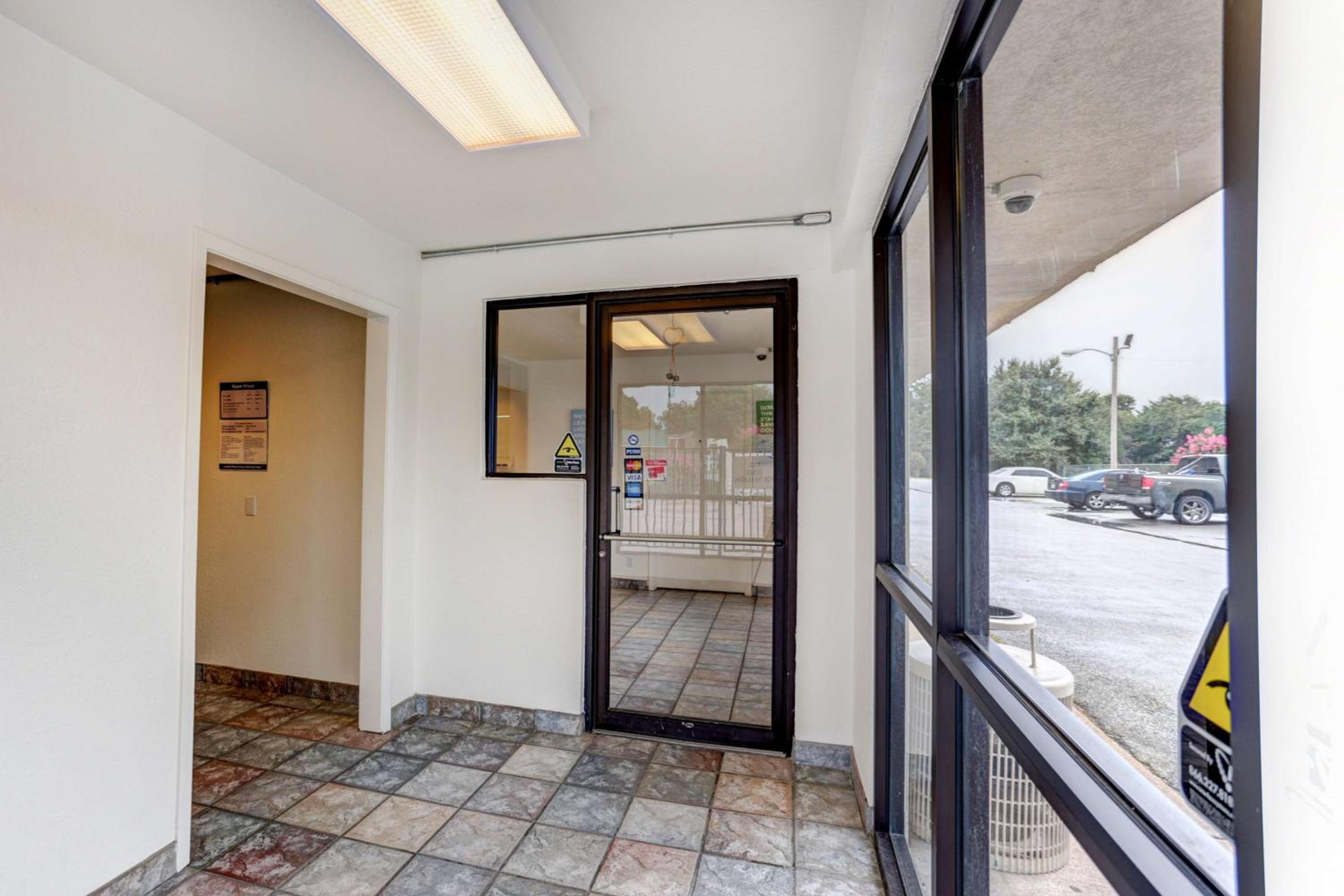 Jonesboro Vacations - Motel 6 Jonesboro - Property Image 15