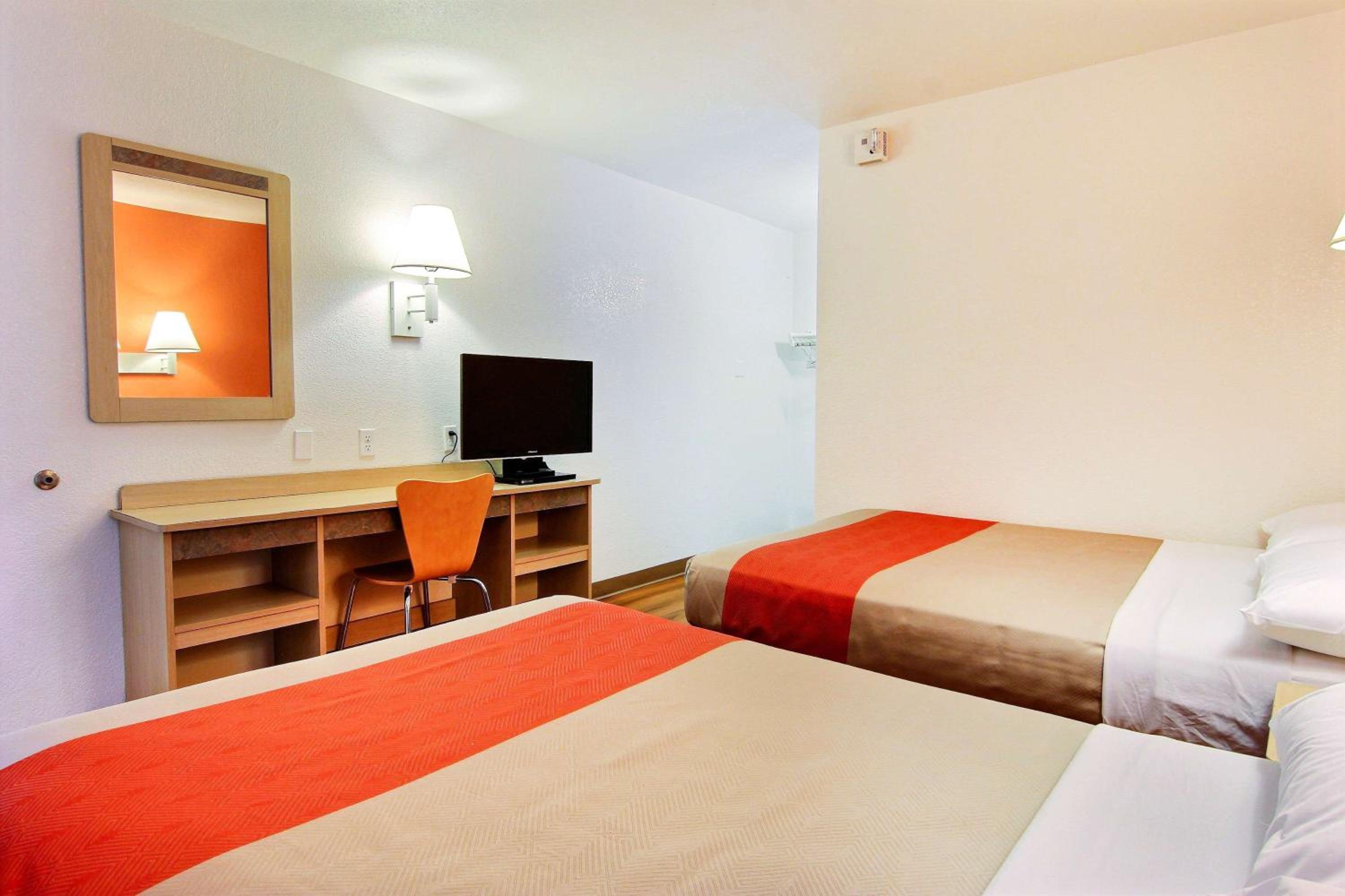 Motel 6-Kingsville, TX