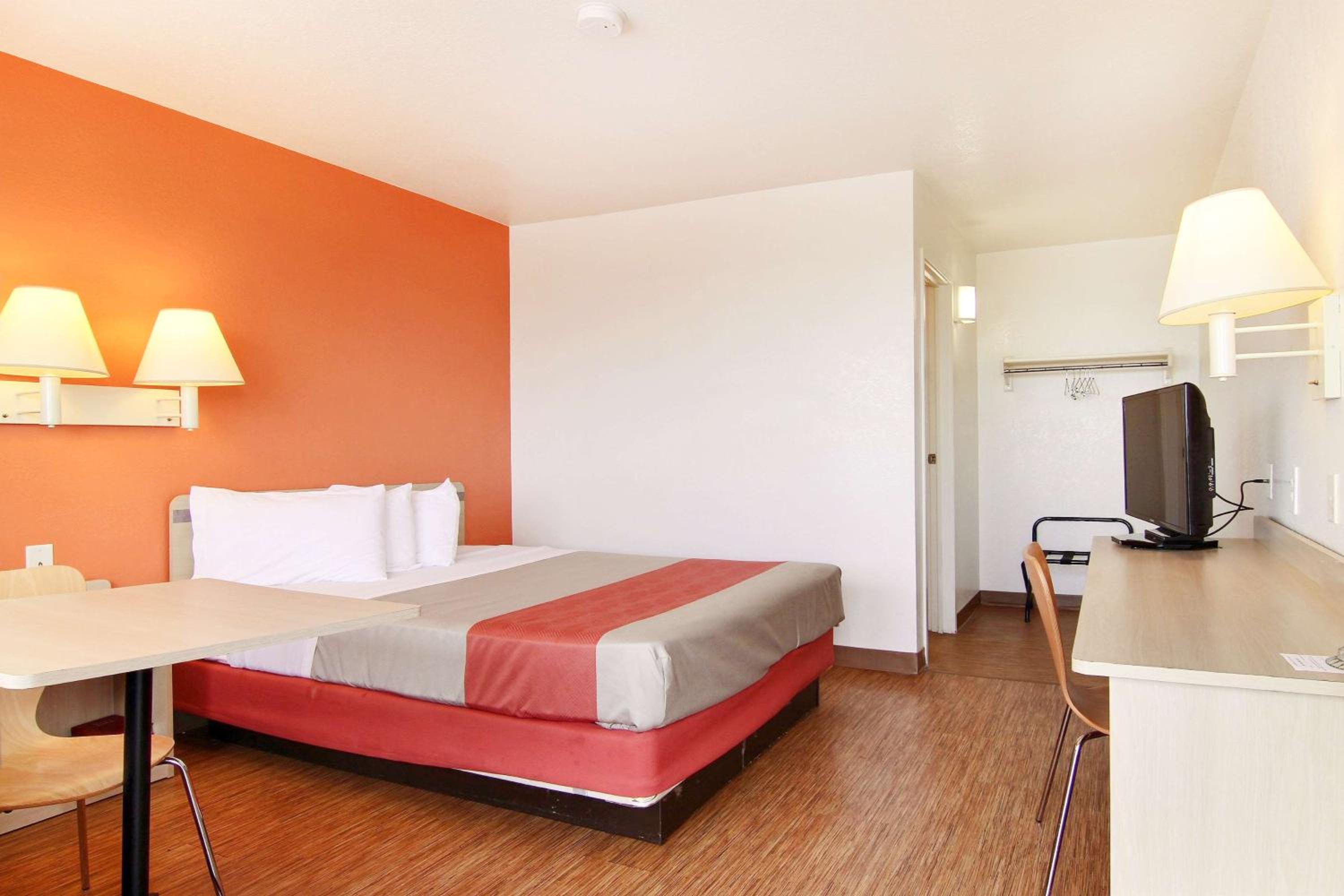 Motel 6-Fort Stockton, TX