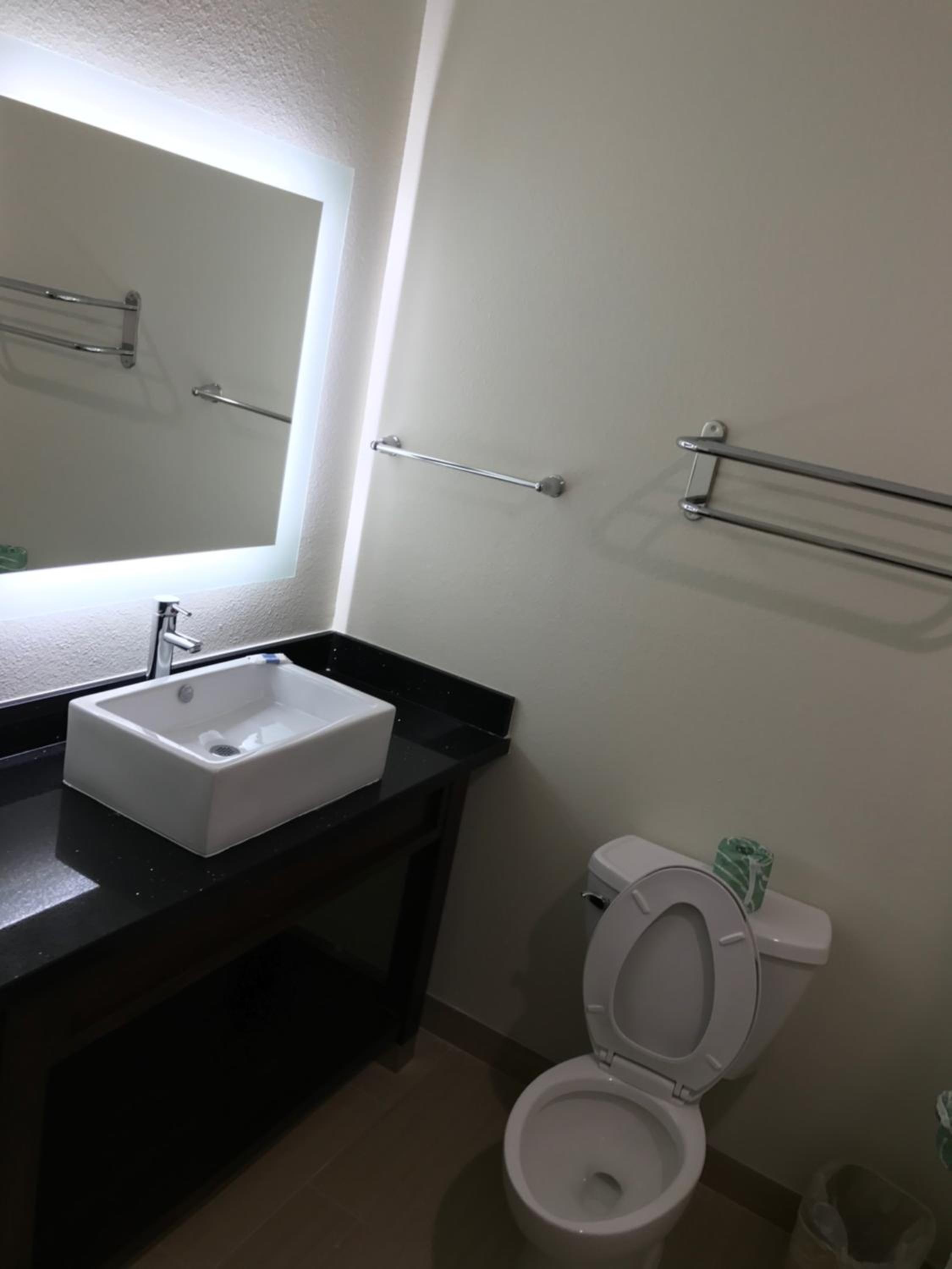 Americas Best Value Inn & Suites Spring / N. Houston