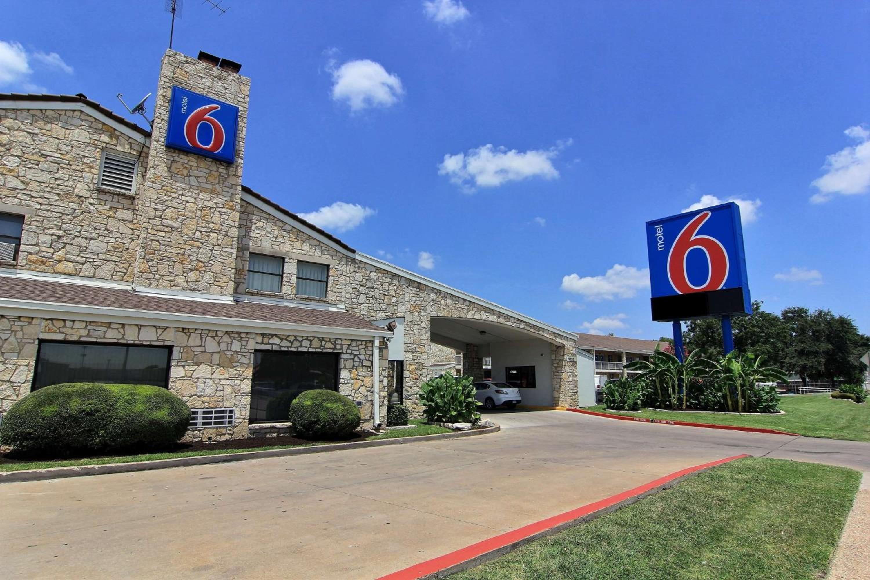 Motel 6 Austin, TX - Central Downtown UT, 사진 18
