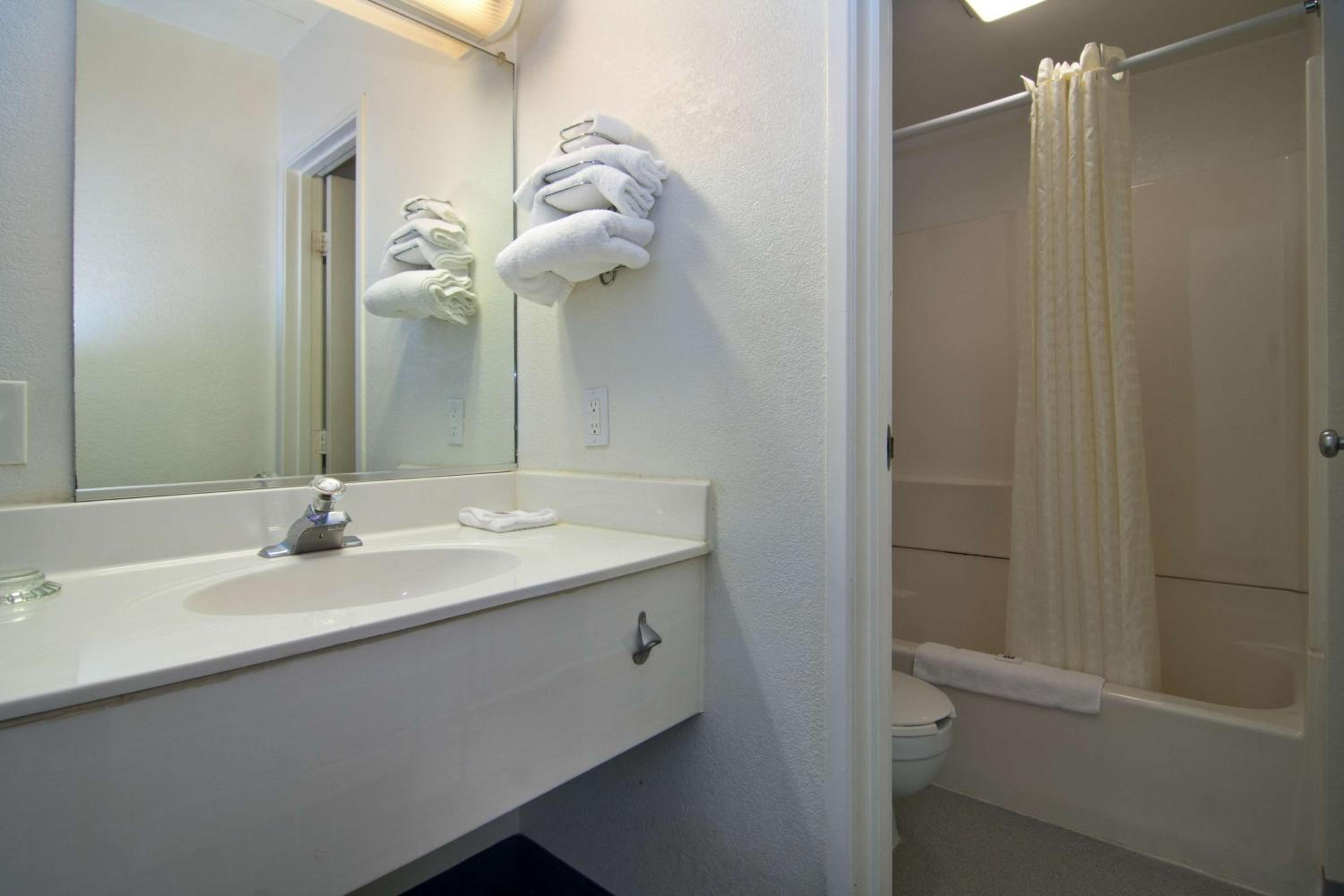 Motel 6-Lakeville, MN - South - Lakeville