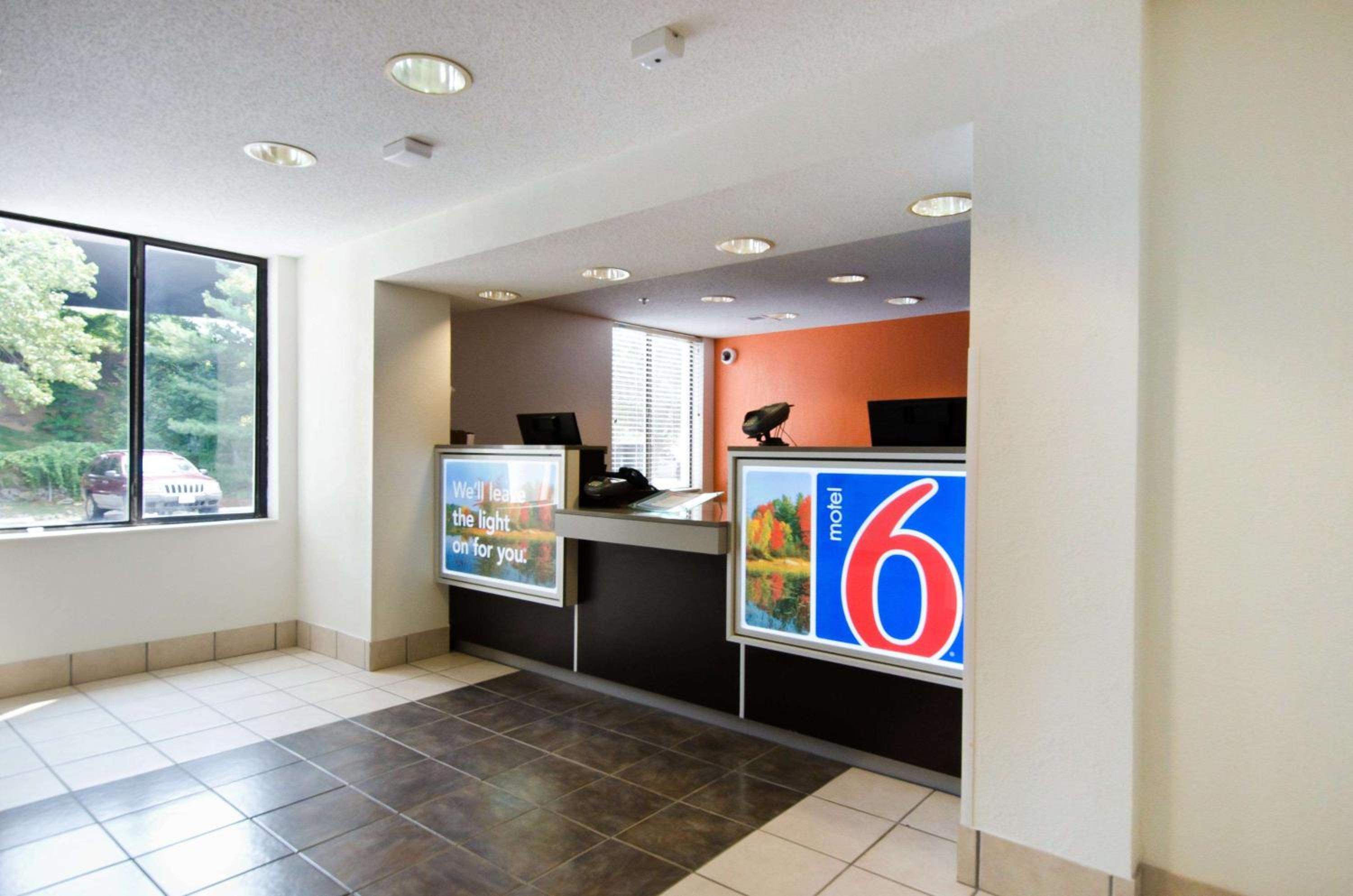 Motel 6-Springfield, DC - Washington Southwest - Property Image 28