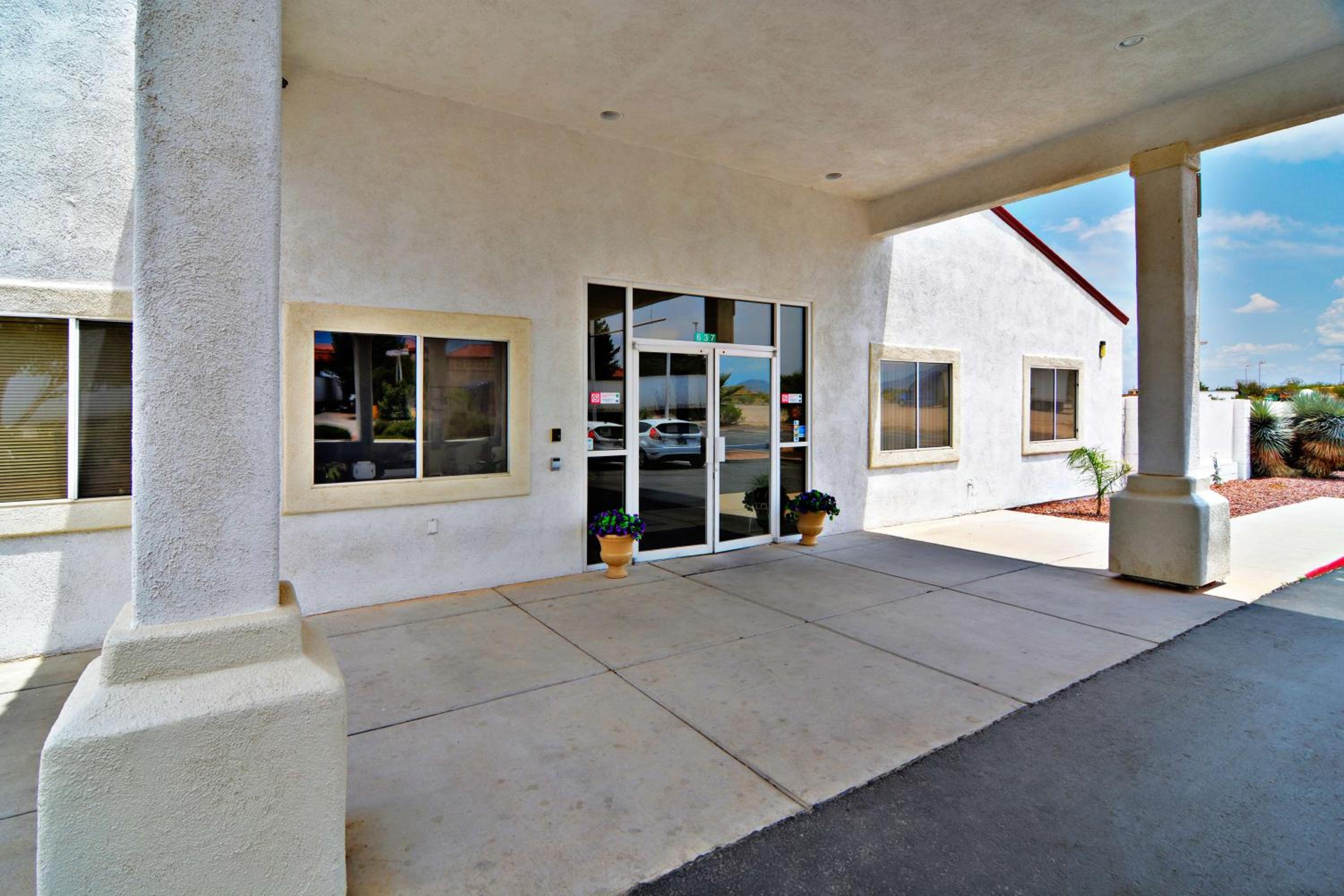 Motel 6-Benson, AZ