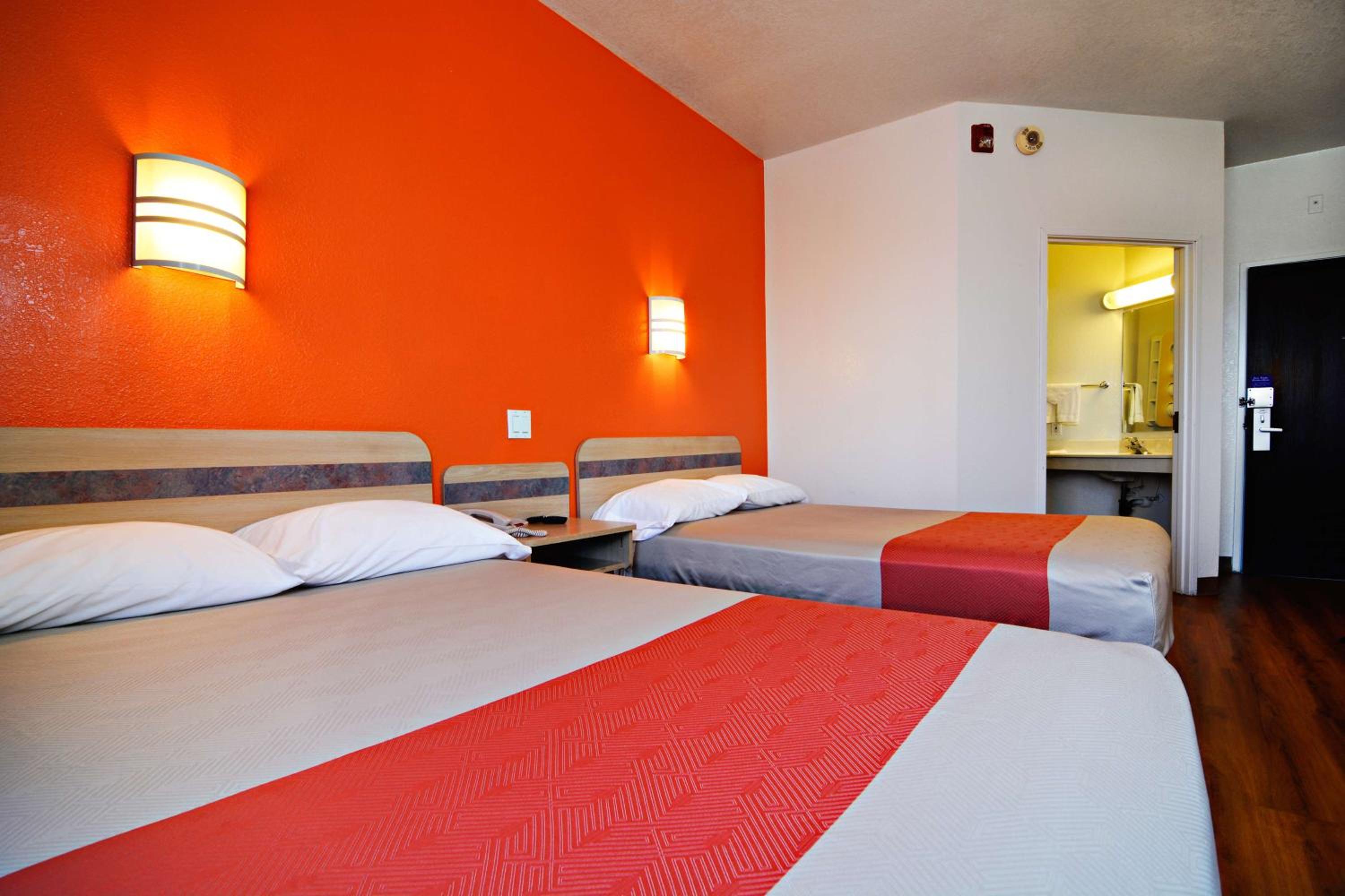 Motel 6-Benson, AZ
