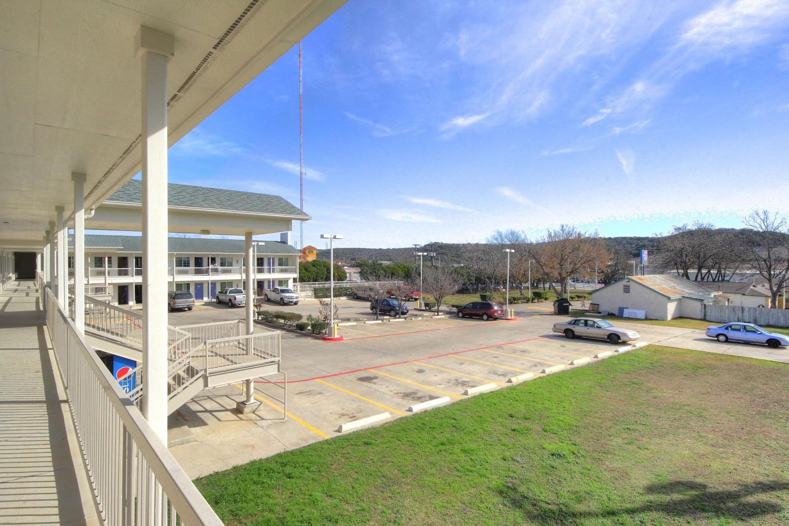 Motel 6-Kerrville, TX