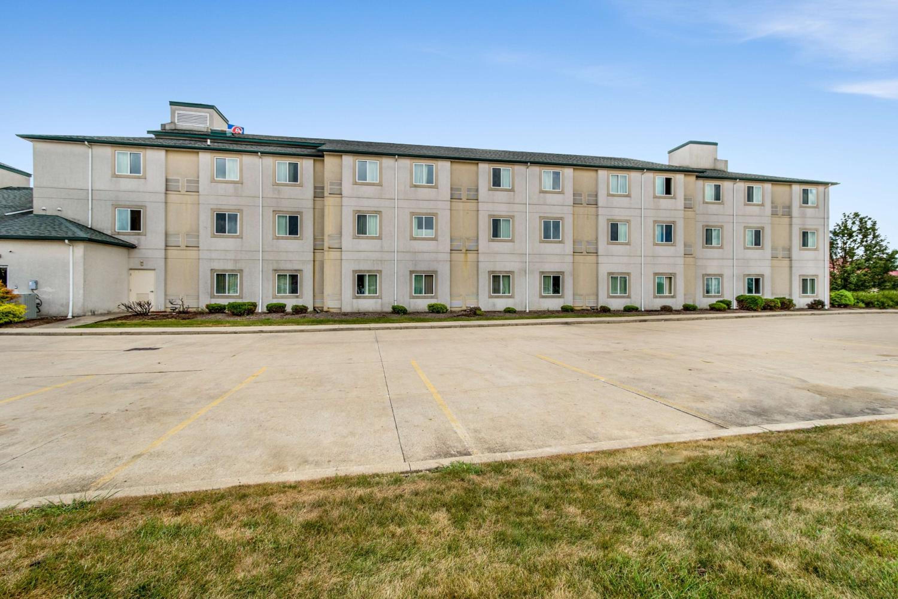 Motel 6-Medina, OH - Cleveland