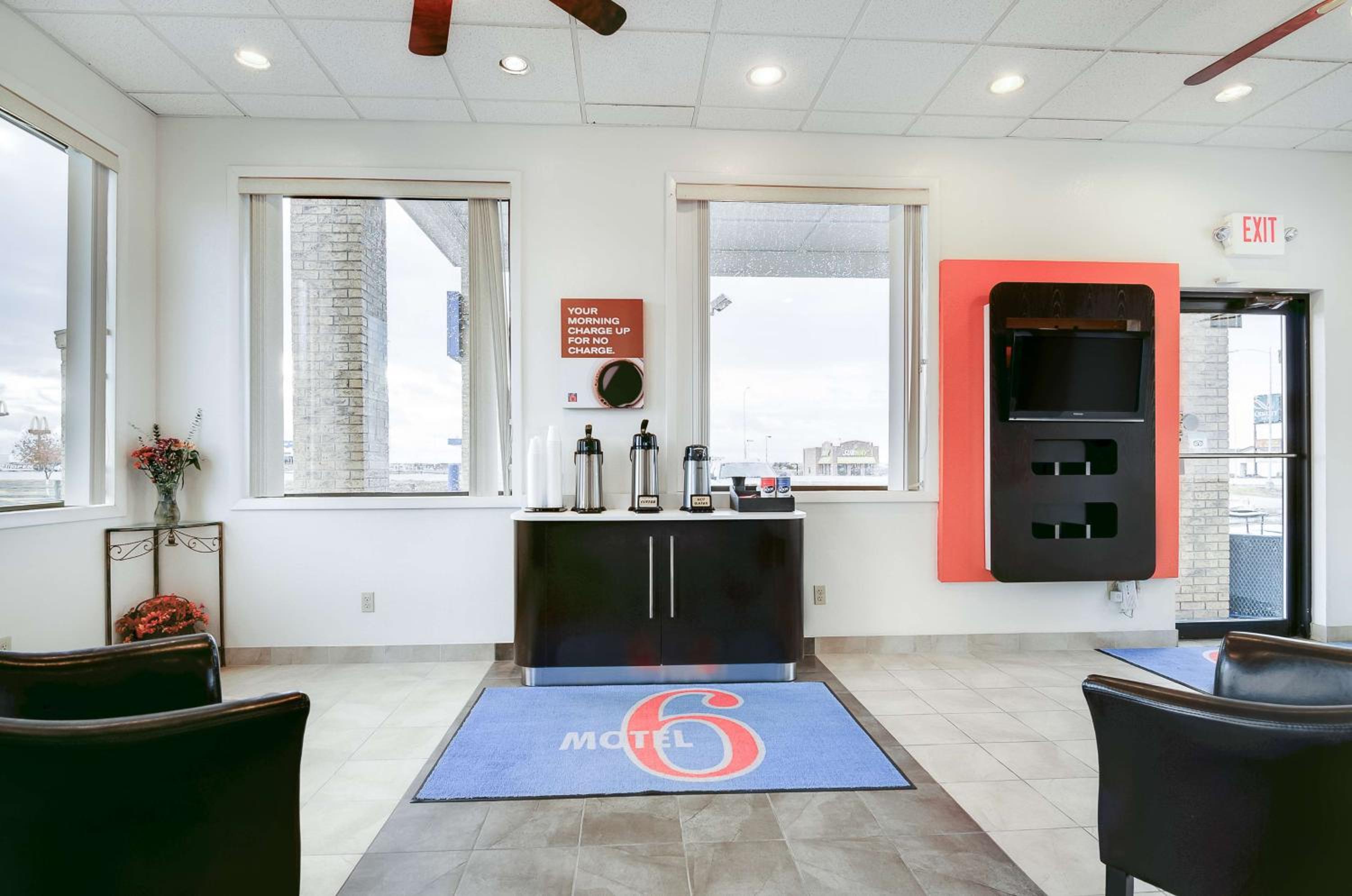 Motel 6-Colby, KS