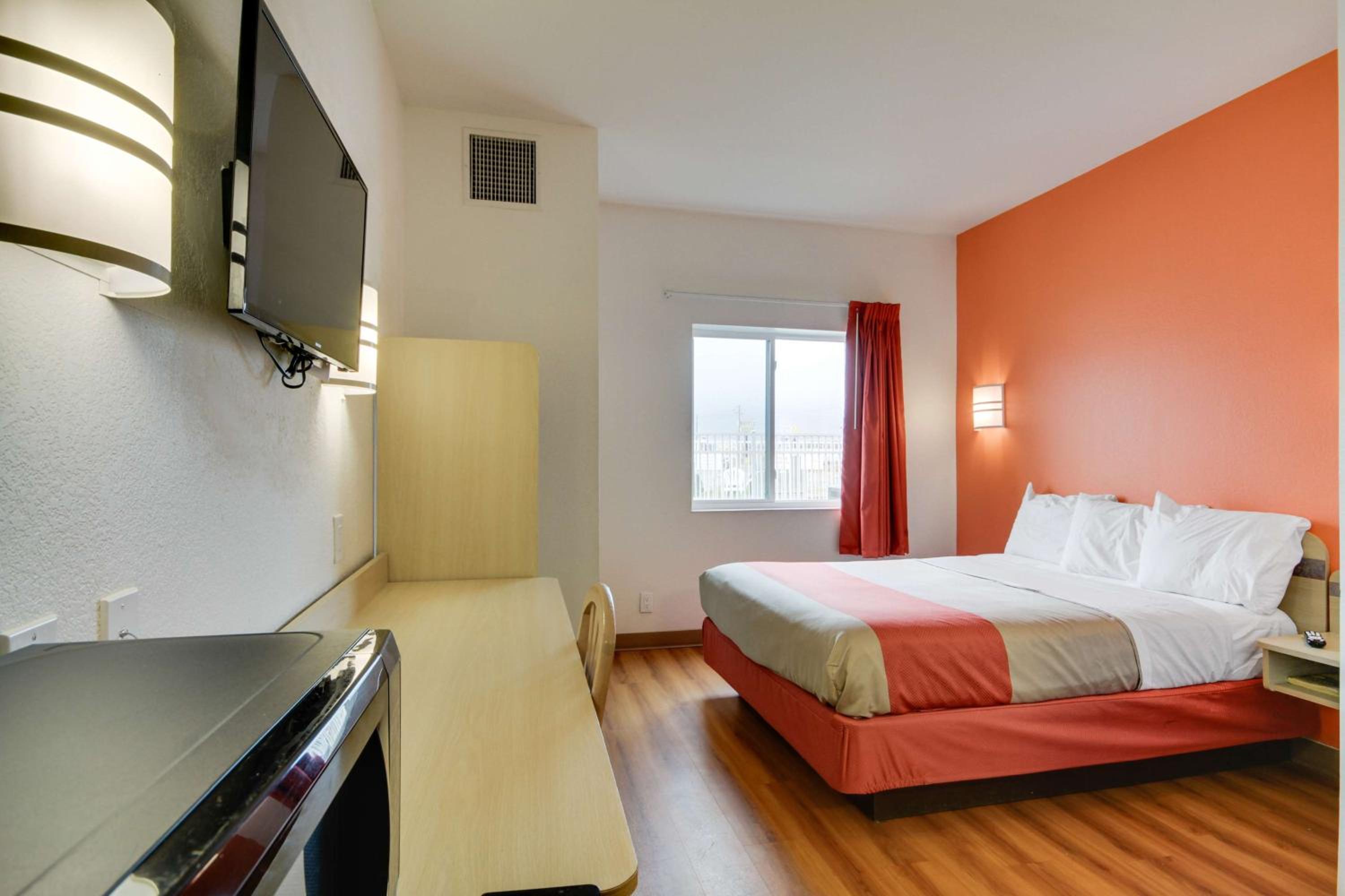 Motel 6-Montgomery, AL - Airport - Property Image 36