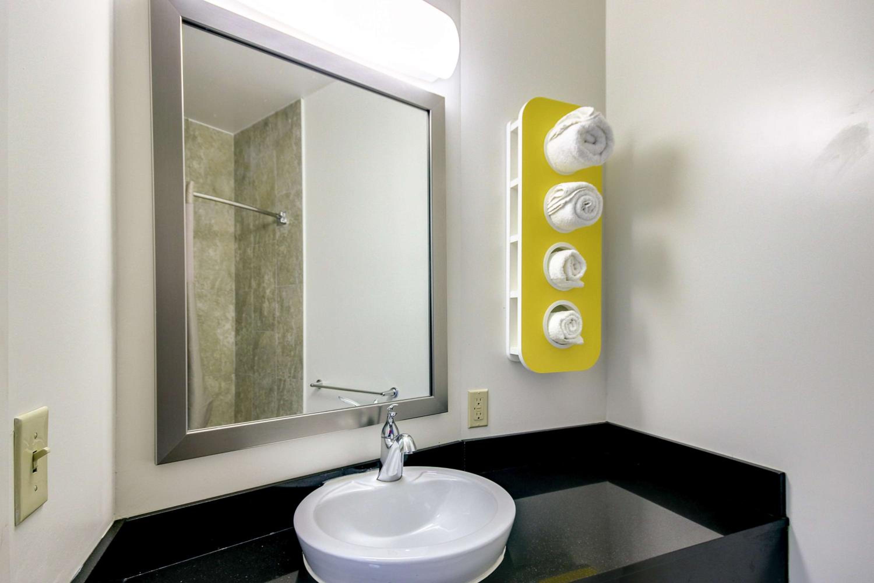 Allentown Vacations - Motel 6-Allentown, PA - Property Image 55