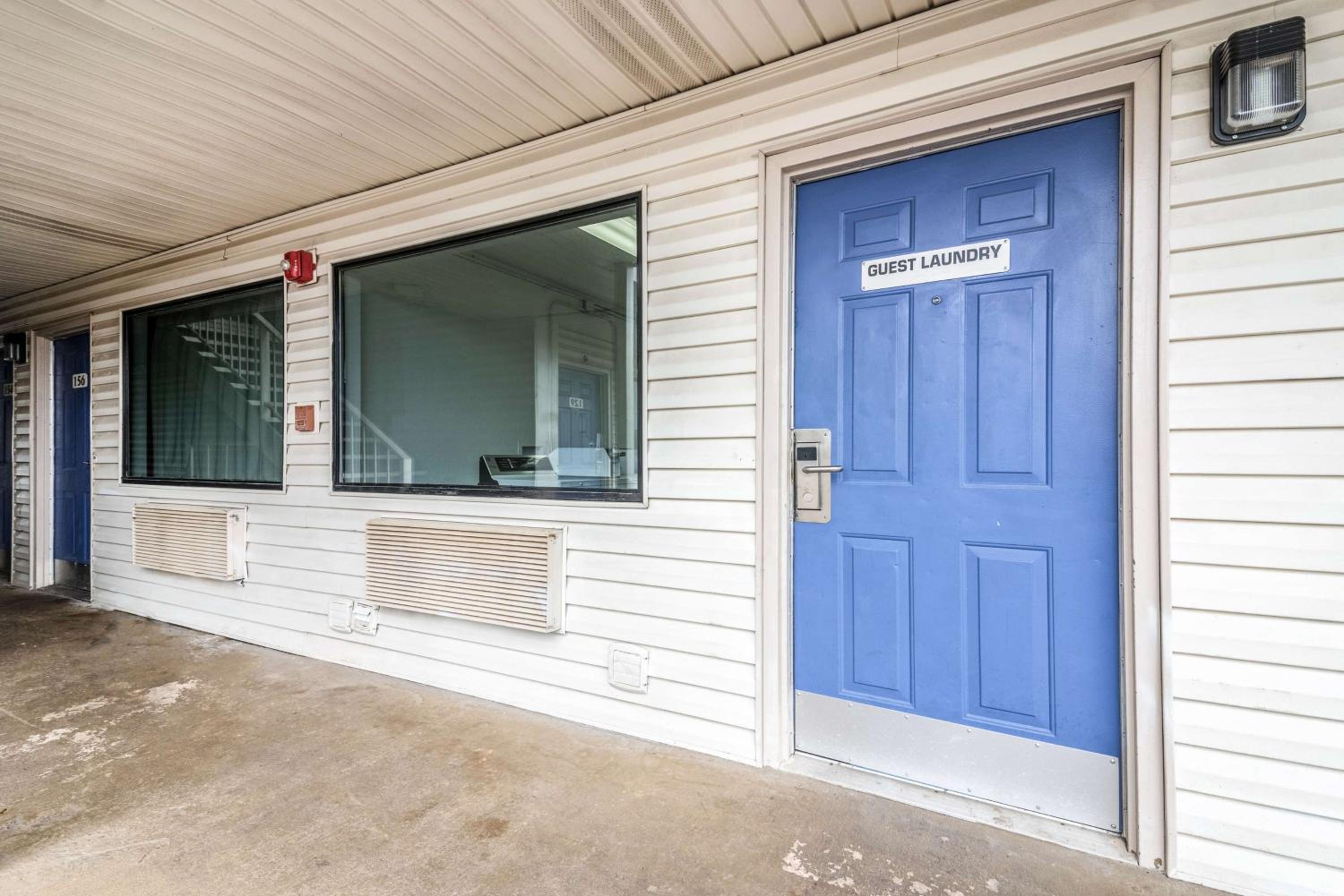 Oxford Vacations - Motel 6-Anniston, AL - Property Image 39