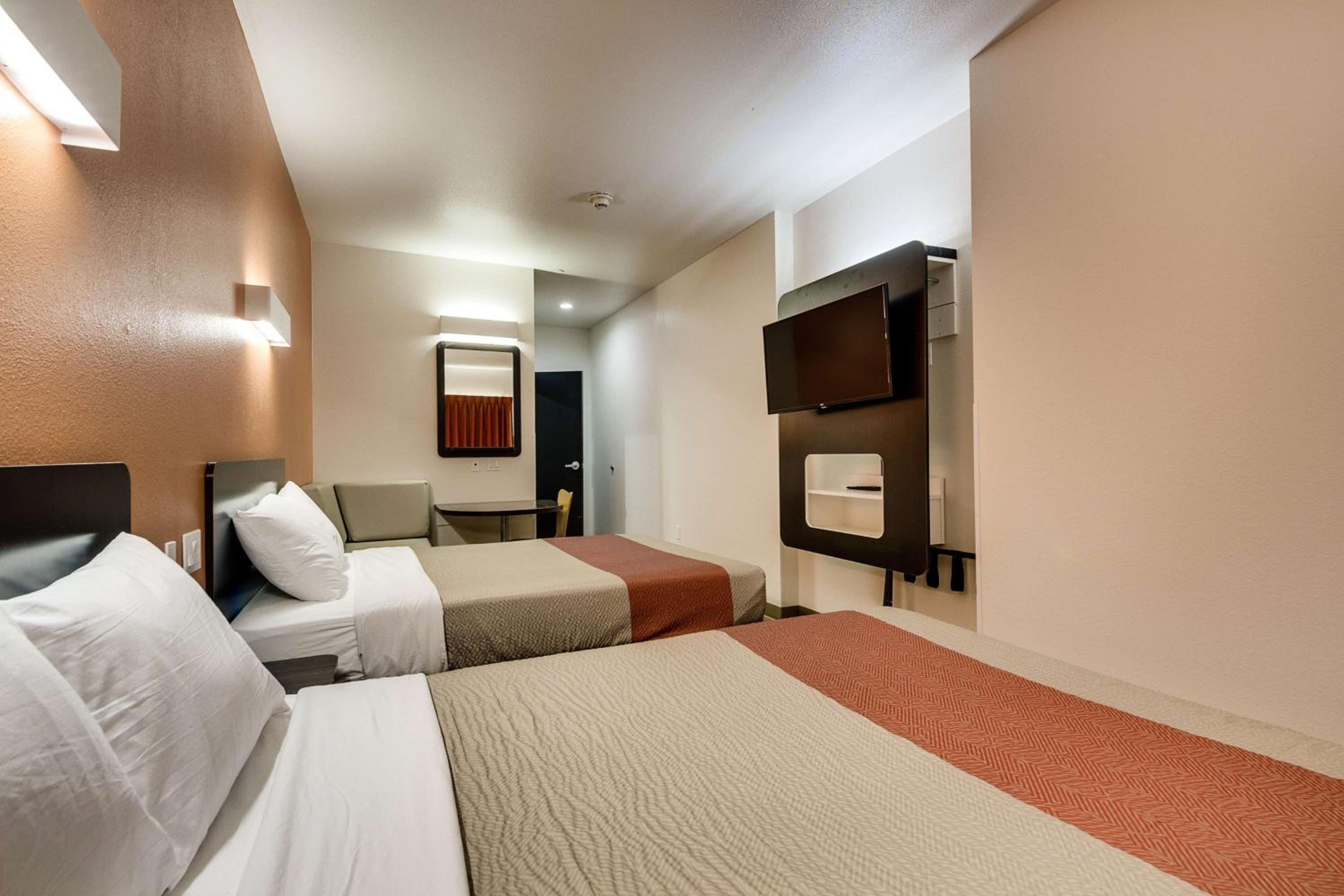 Motel 6-Tulsa, OK