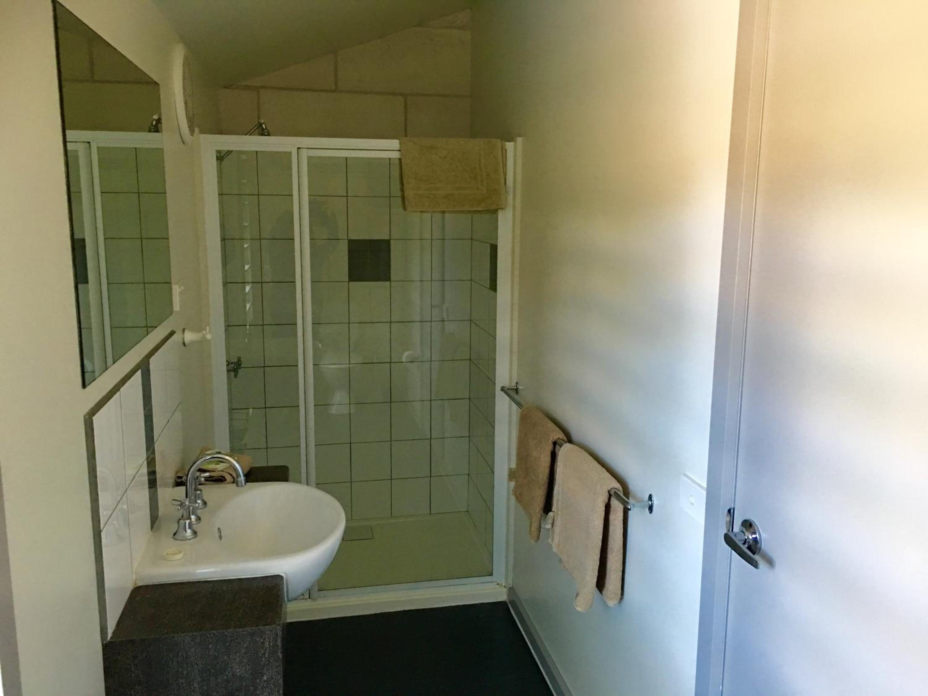 Port Campbell Guesthouse & Flash Packers