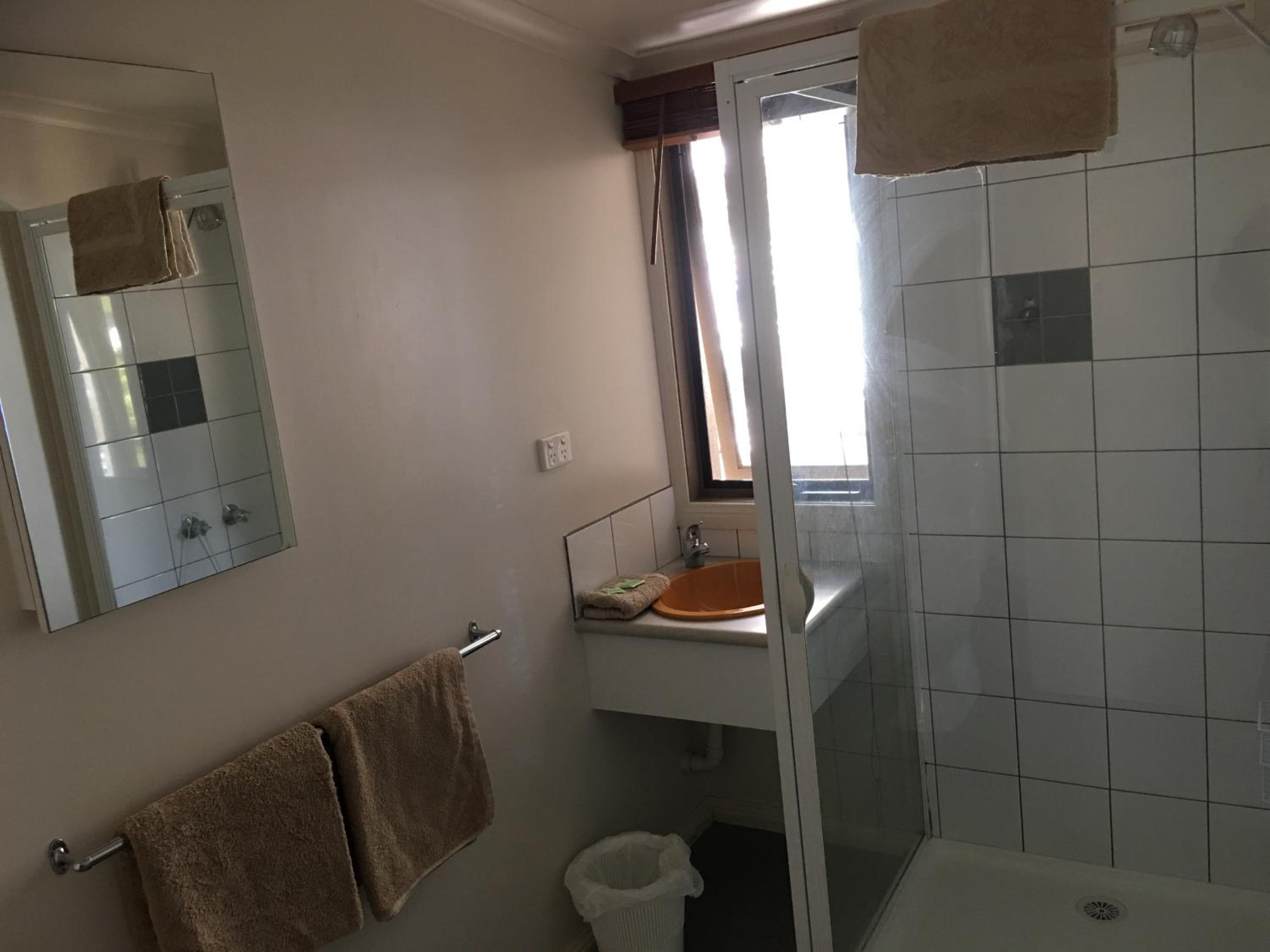 Port Campbell Guesthouse & Flash Packers