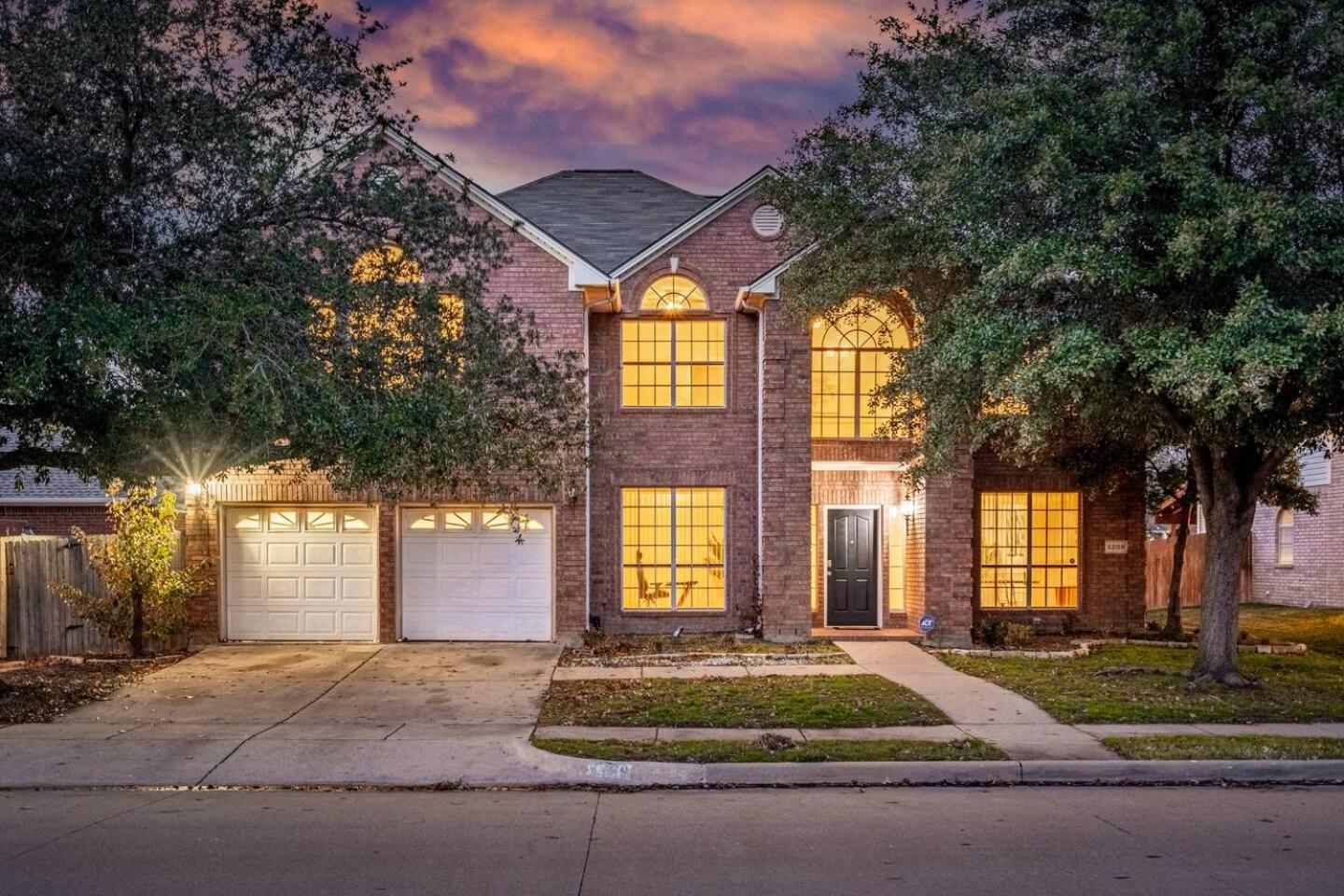 Spacious 4-Bedroom Home for Relocating Families