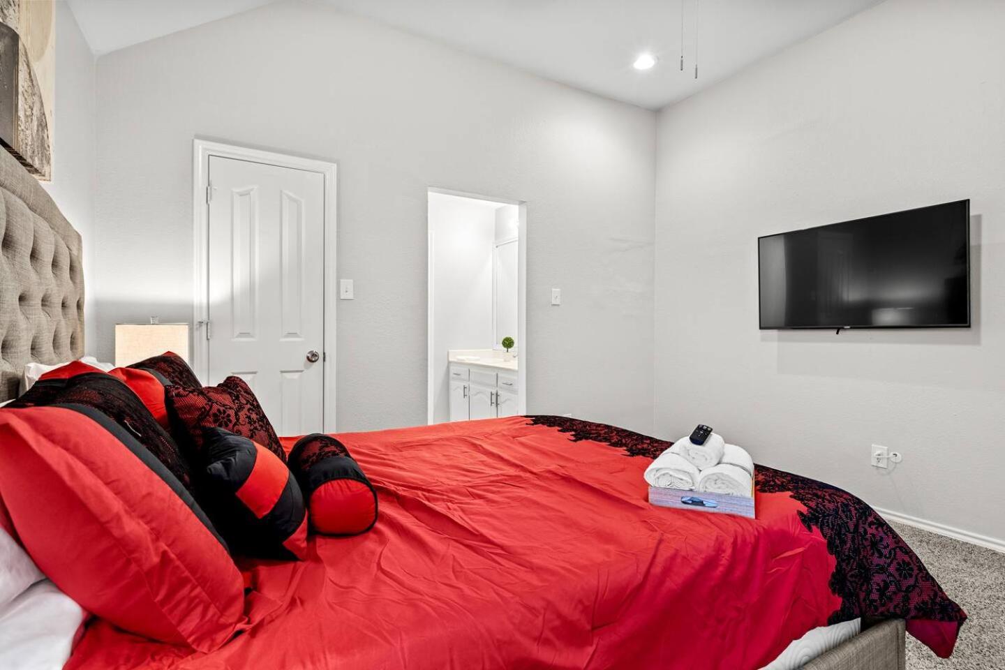 Spacious 4-Bedroom Home for Relocating Families