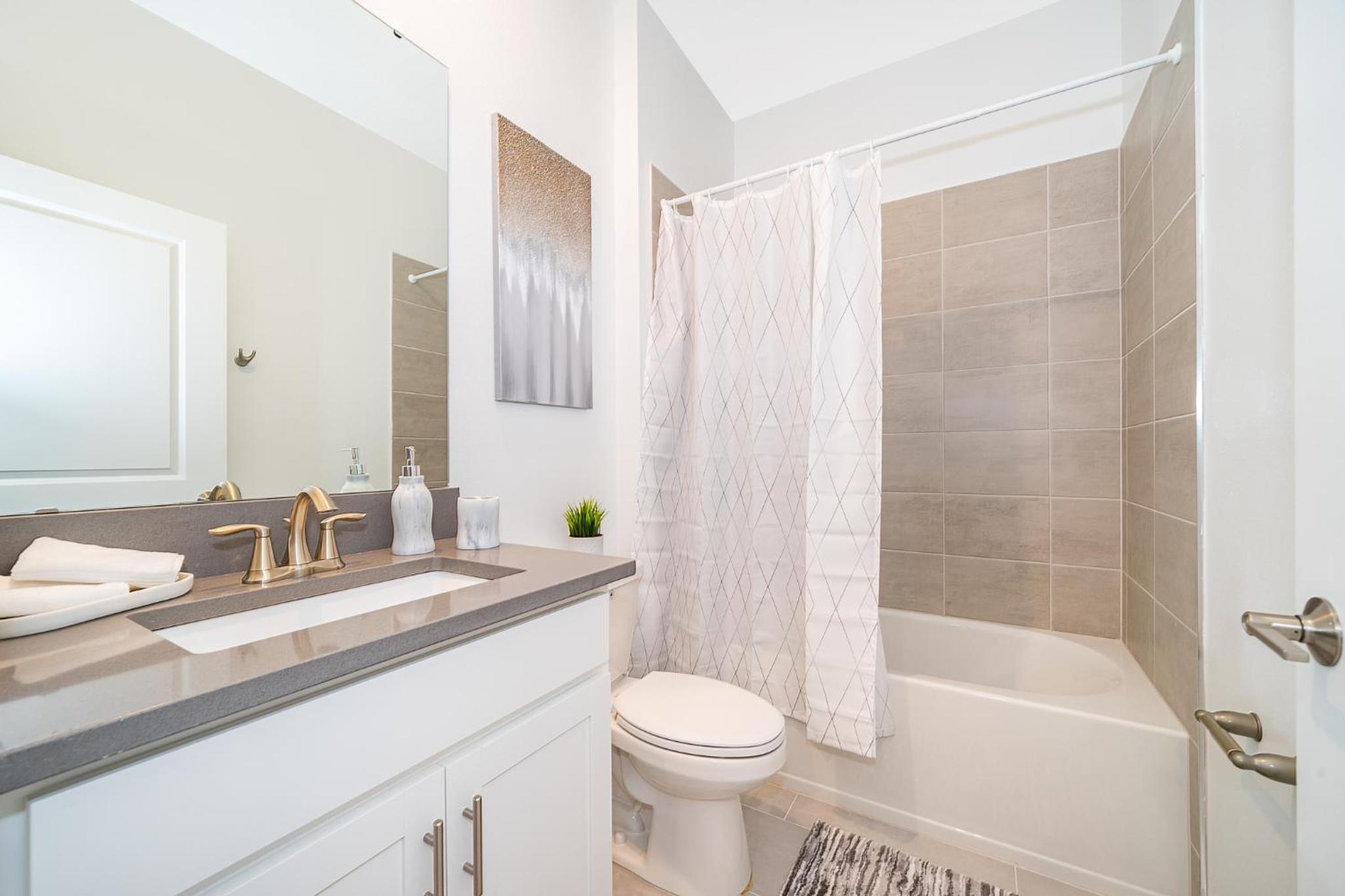Champions Gate 5BR w/ Pool, Sleeps 12