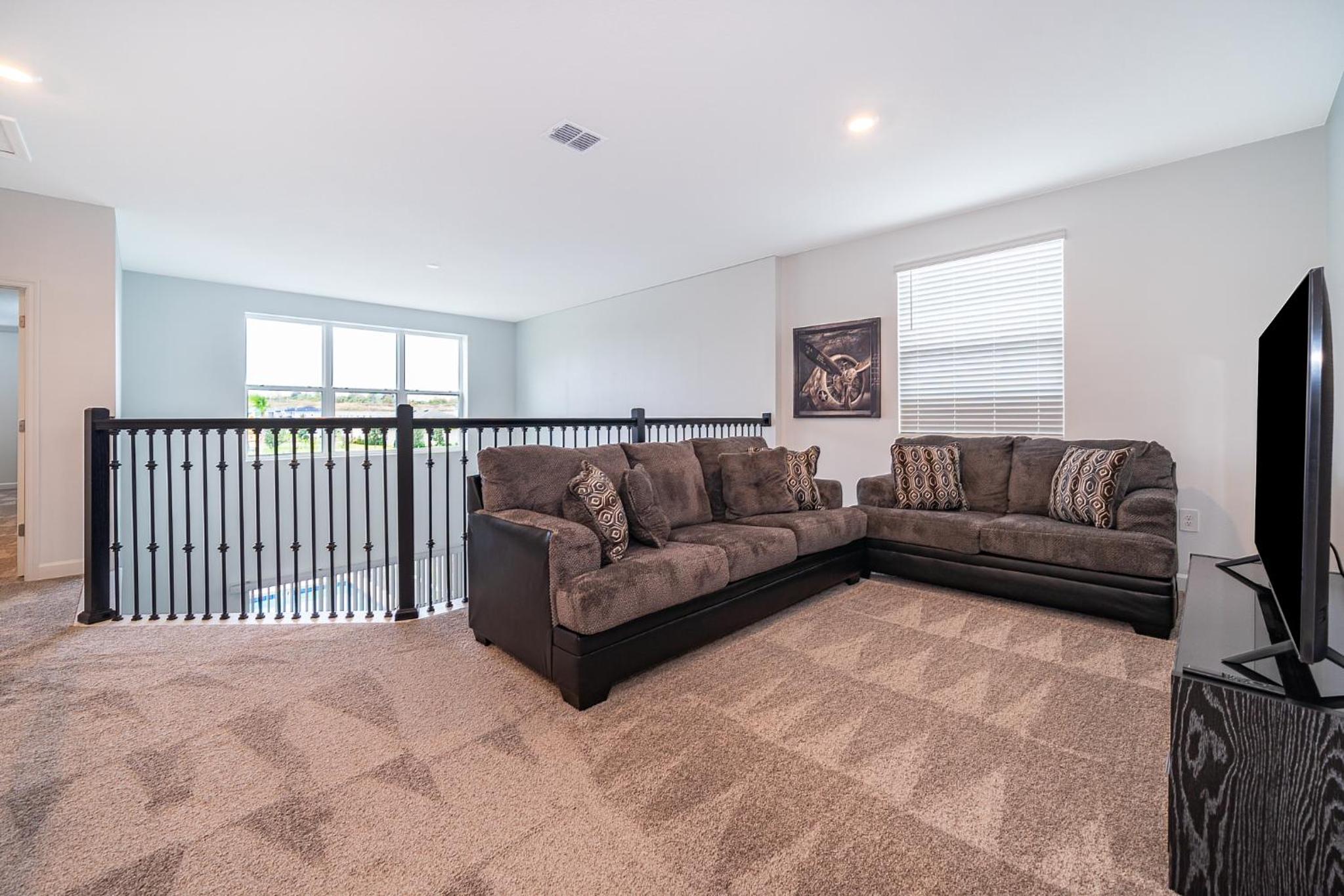 Champions Gate 5BR w/ Pool, Sleeps 12
